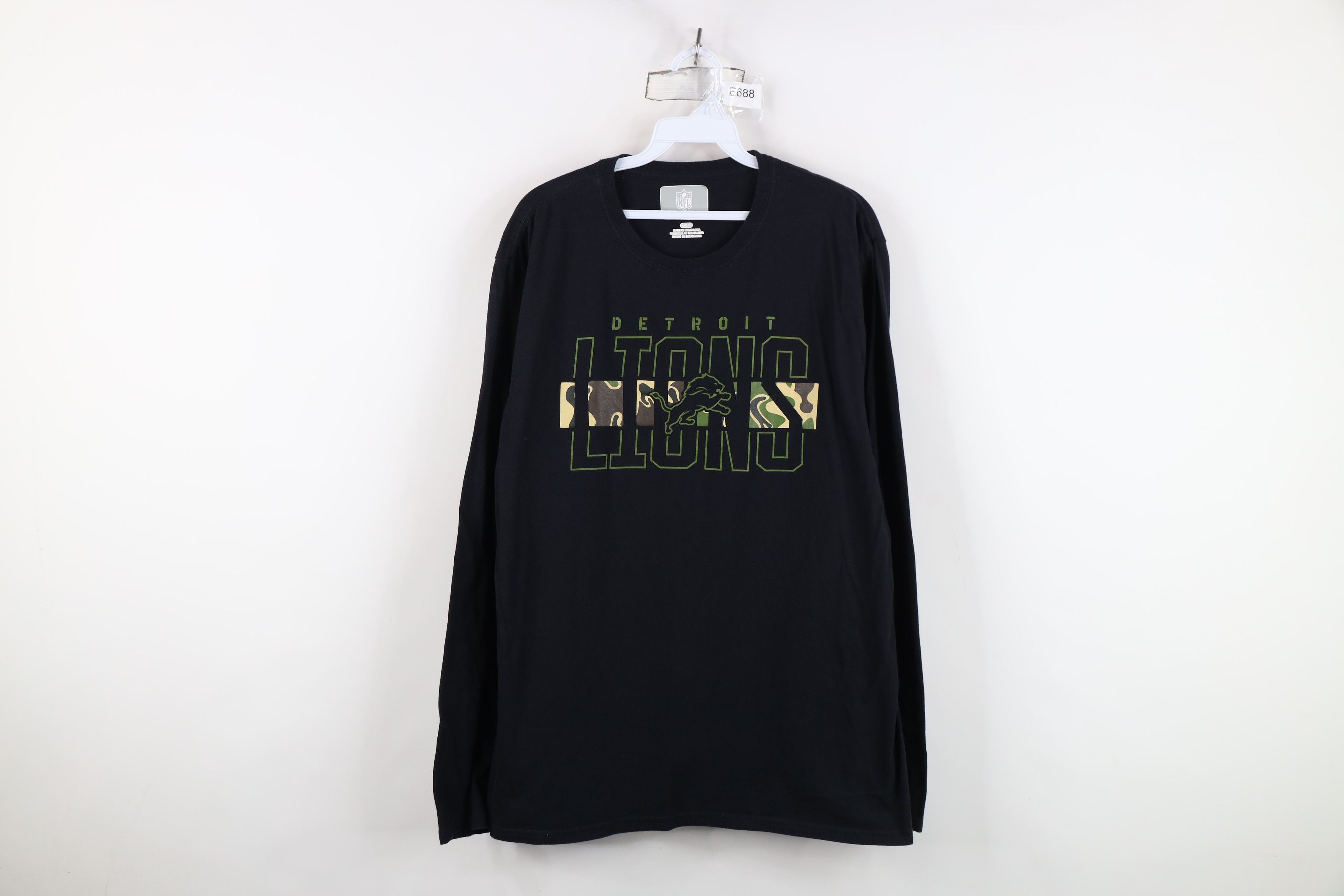 Vintage NFL Salute To Service Detroit Lions Football T-Shirt Black Size US L / EU 52-54 / 3 - 1 Thumbnail