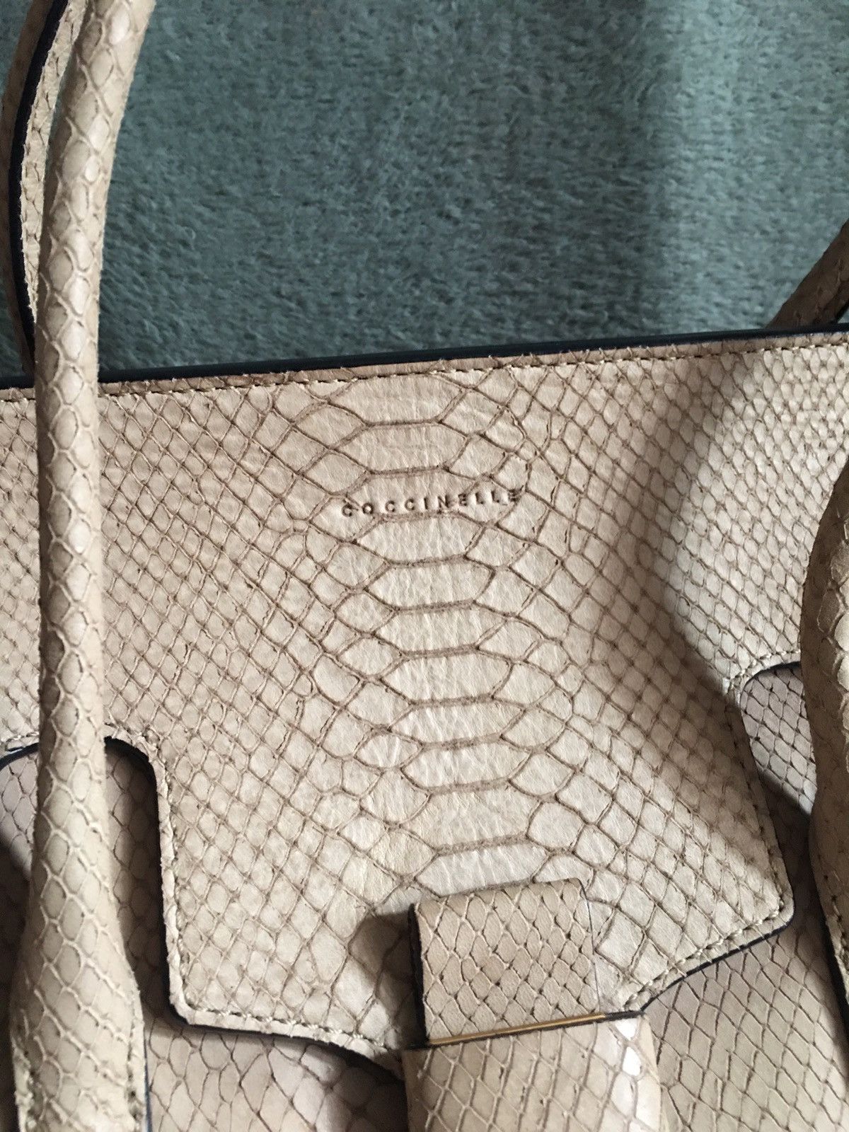 Other COCCINELLE Beige Leather Snake Design Handbag Shoulder Bag Size ONE SIZE - 2 Thumbnail