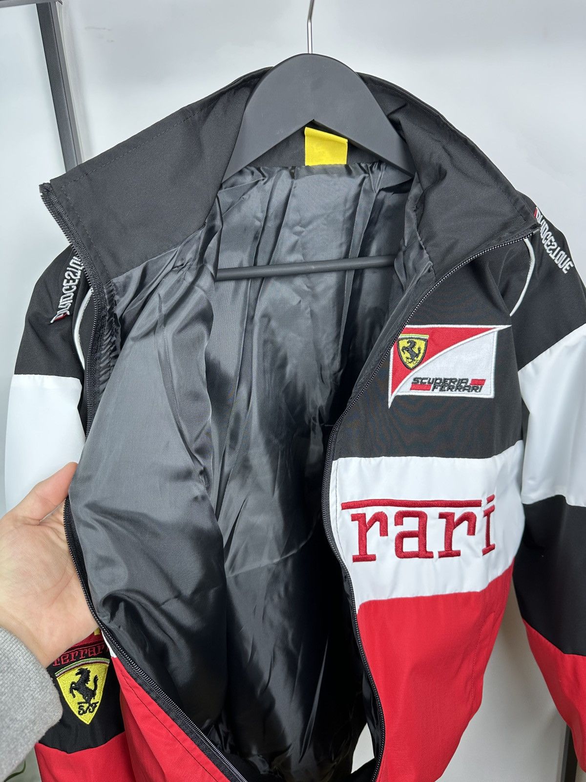 Formula 1 Ferrari Team Formula 1 F1 Racing Jacket Bomber Men’s M Size US M / EU 48-50 / 2 - 14 Thumbnail