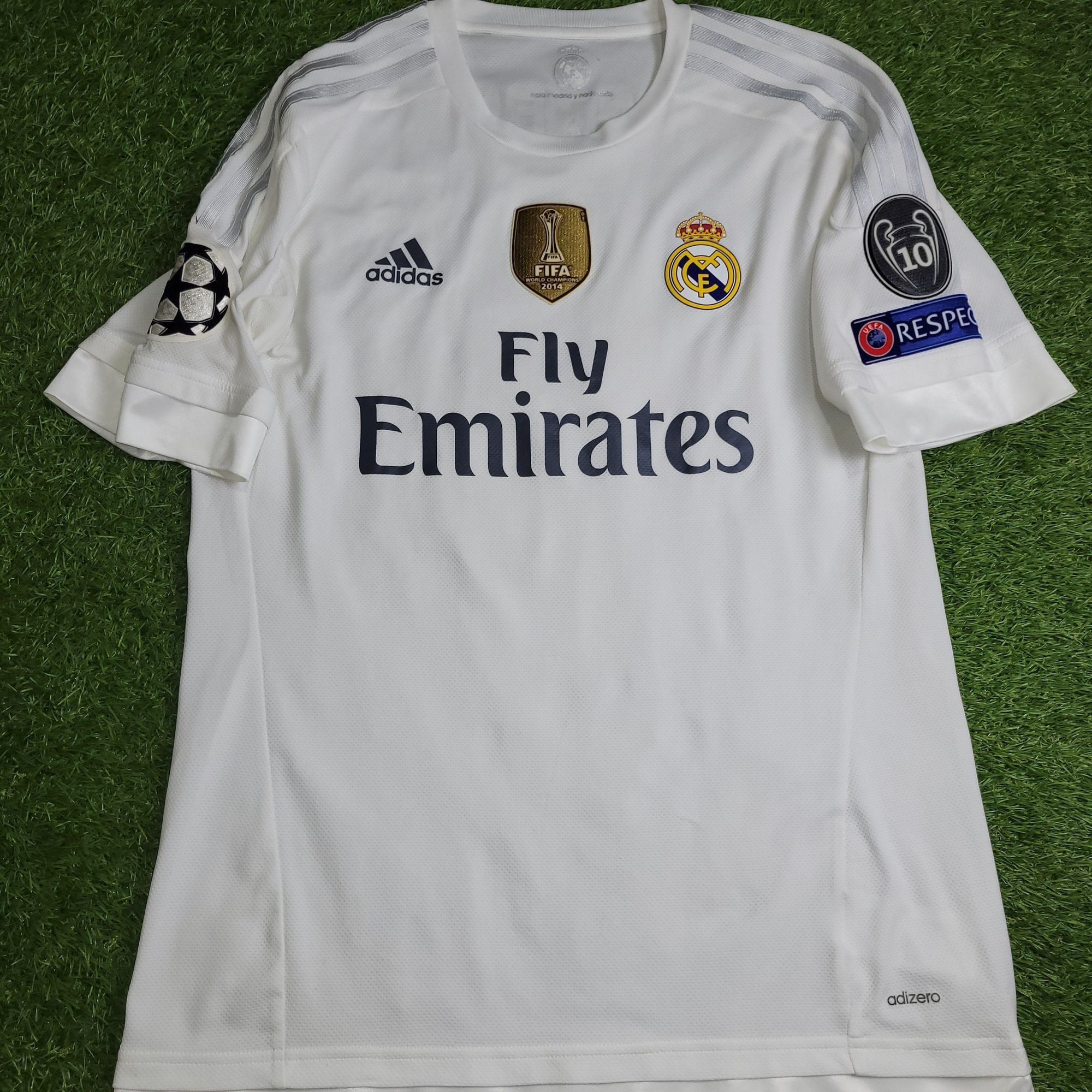 Adidas Benzema Real Madrid 2015 2016 UEFA ADIZERO Soccer Jersey L Size US L / EU 52-54 / 3 - 2 Thumbnail