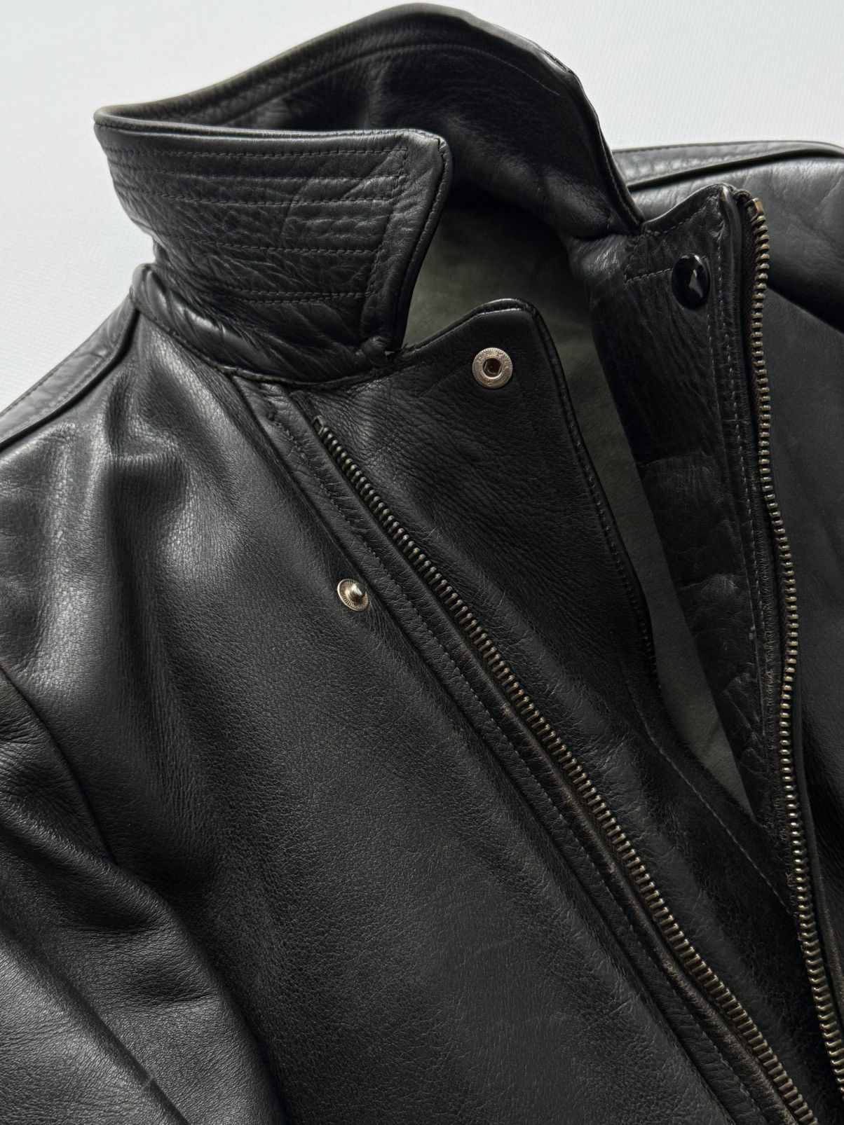 Vintage 1940s Austrian Motorcycle Black Leather Jacket Size US M / EU 48-50 / 2 - 5 Thumbnail