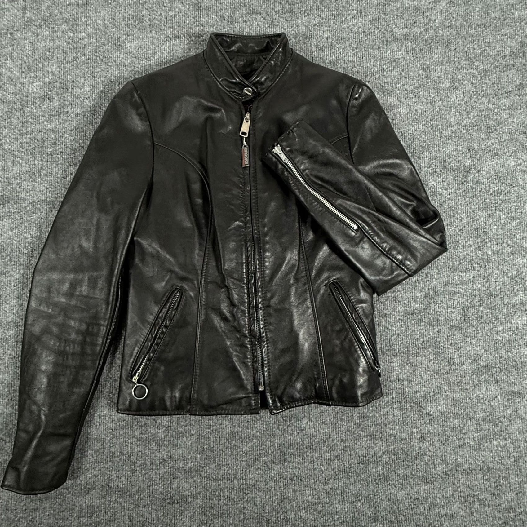 Brooks VINTAGE Brooks Leather Jacket Women 30 Black Moto Biker USA Faux Fur Lined 90s Size 4XL / US 24-26 - 6 Thumbnail