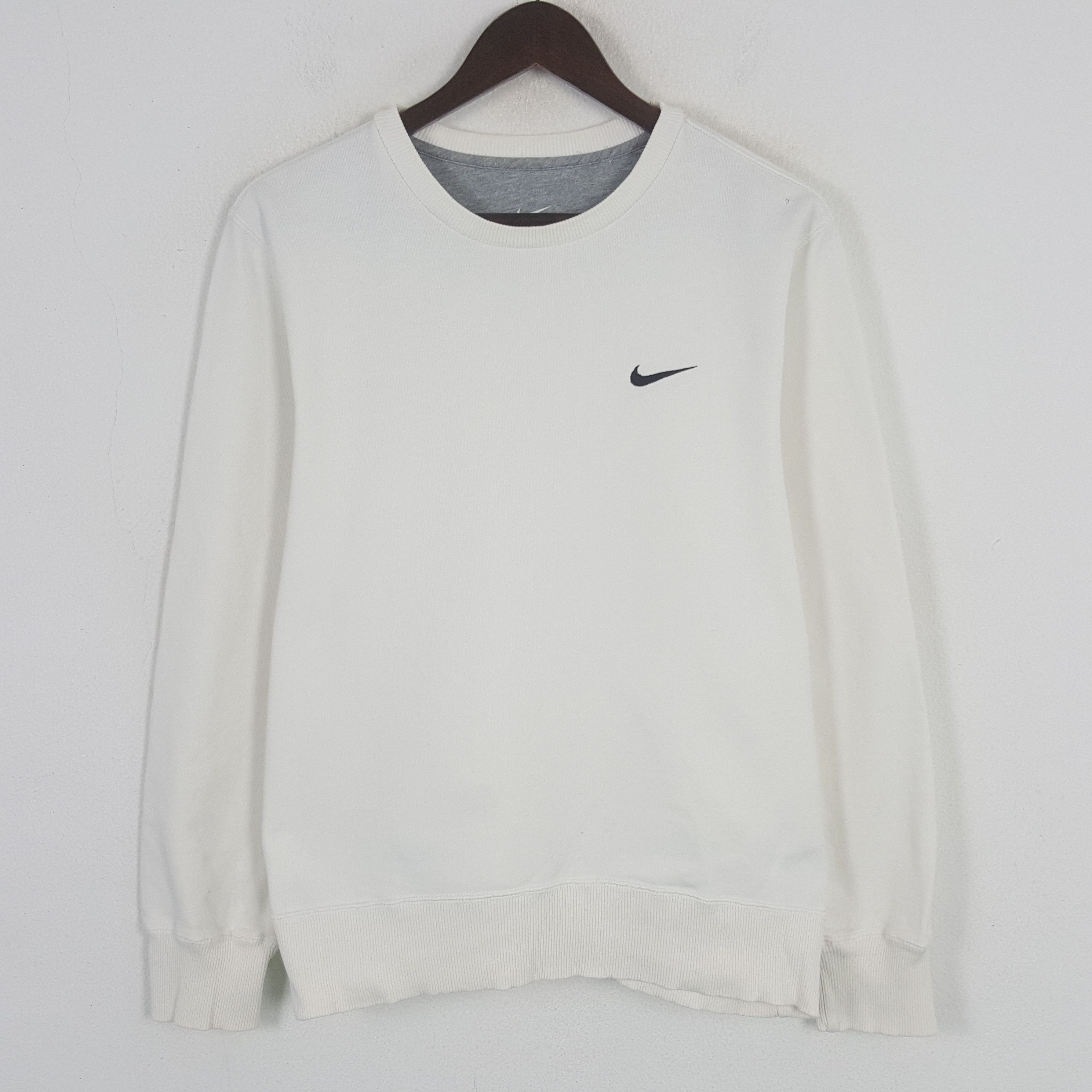 Nike × Vintage Vintage Nike Small Embroidery Swoosh Sweatshirt Size US M / EU 48-50 / 2 - 1 Thumbnail