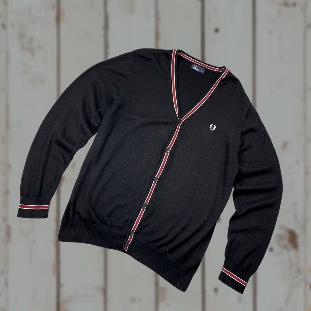 Fred Perry VINTAGE Fred Perry Cardigan Mens XL Black Knit Cardigan Logo Cotton Wool Winter Spring Fall Size US XL / EU 56 / 4 - 1 Thumbnail