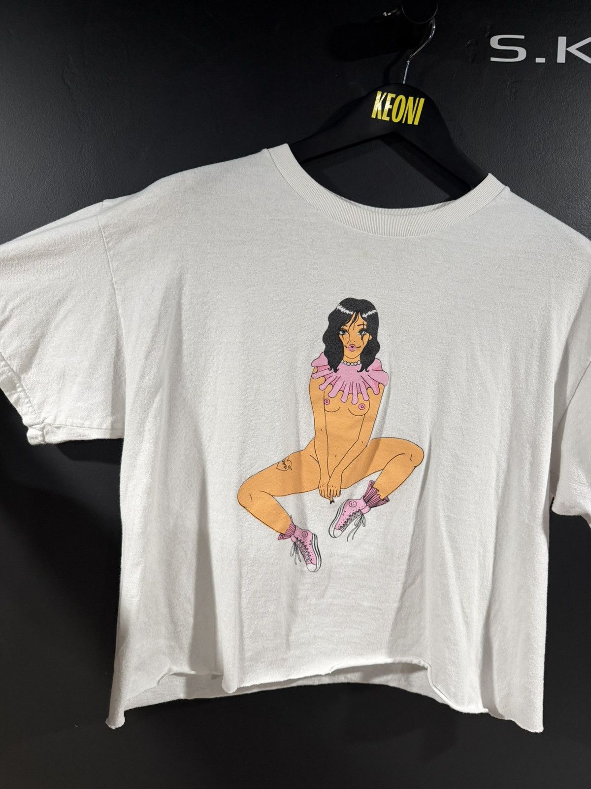Vintage 2000s Y2K Vintage Naked Girl Cropped Skater Grunge Tee M Size US M / EU 48-50 / 2 - 4 Thumbnail