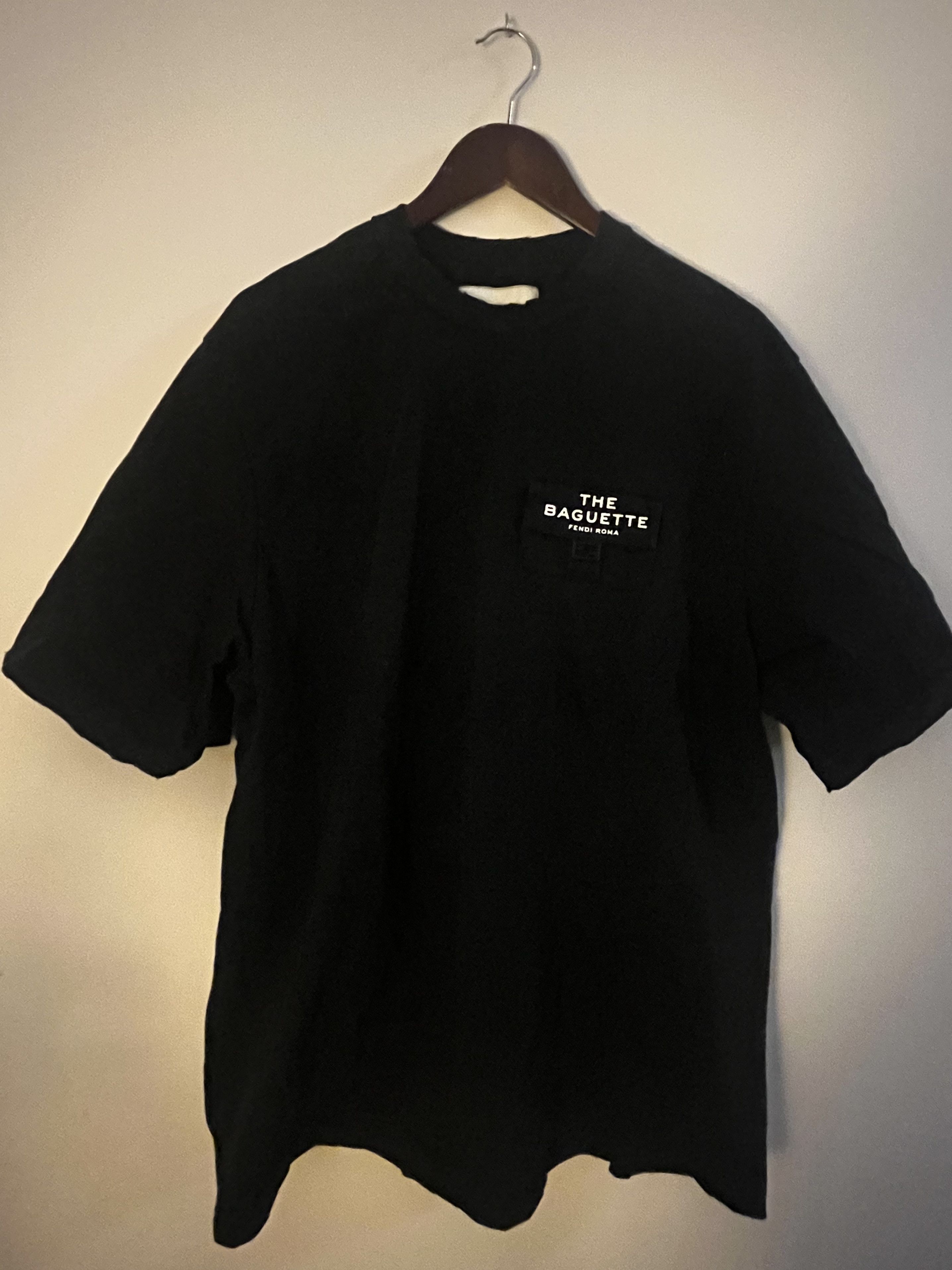 Fendi × Marc Jacobs FENDI x MARC JACOBS THE BAGUETTE TEE SS23 Size US L / EU 52-54 / 3 - 3 Thumbnail