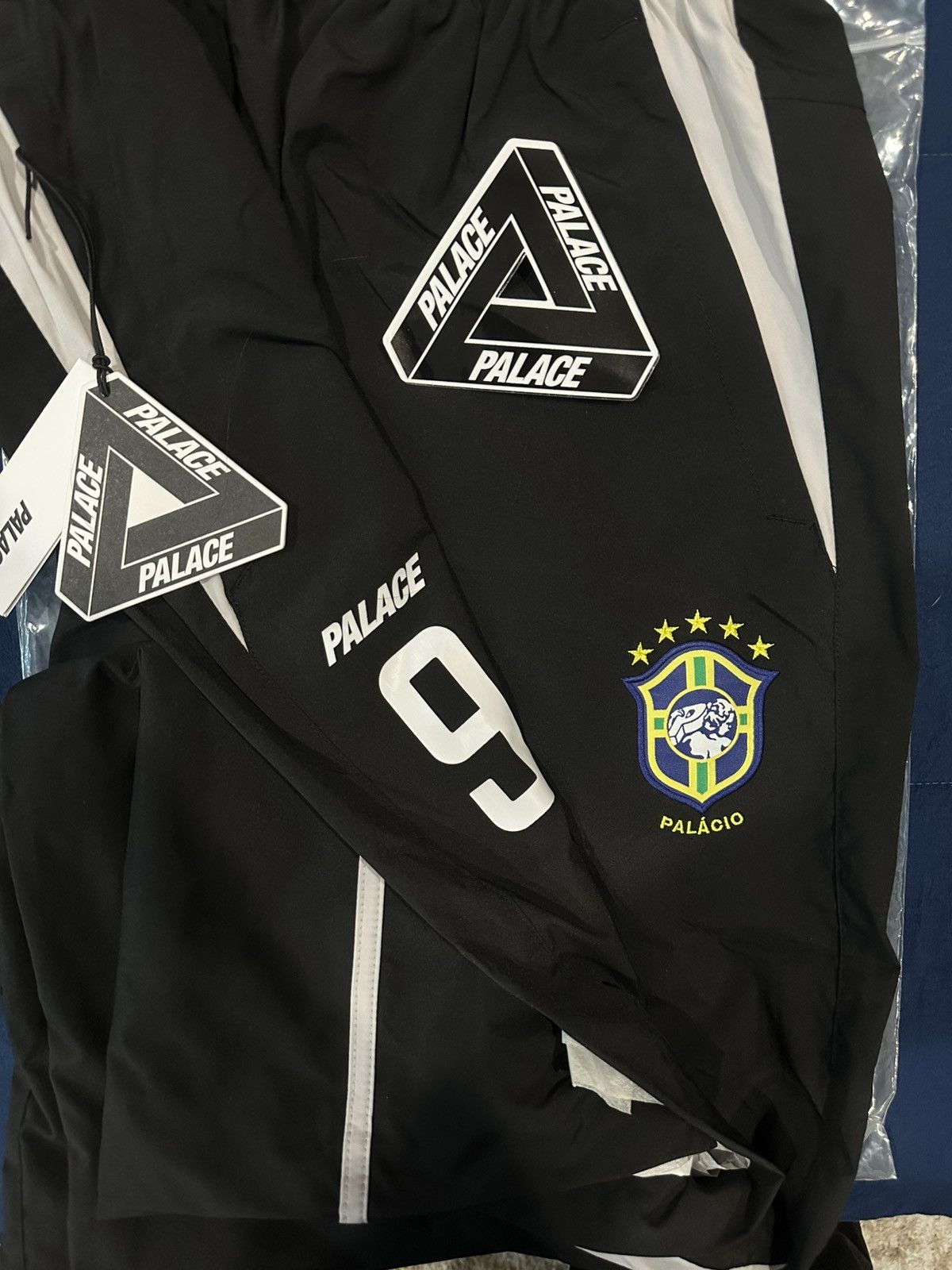 Palace Palace pro team 02 Shell Sweatpants Size US 32 / EU 48 - 4 Thumbnail