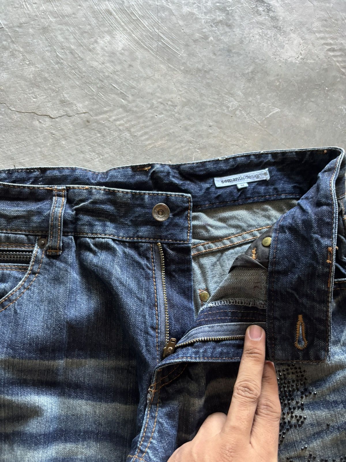 semanticdesign SEMANTIC DESIGN x DISNEY mickey whiskered wash japanese Size US 32 / EU 48 - 4 Thumbnail