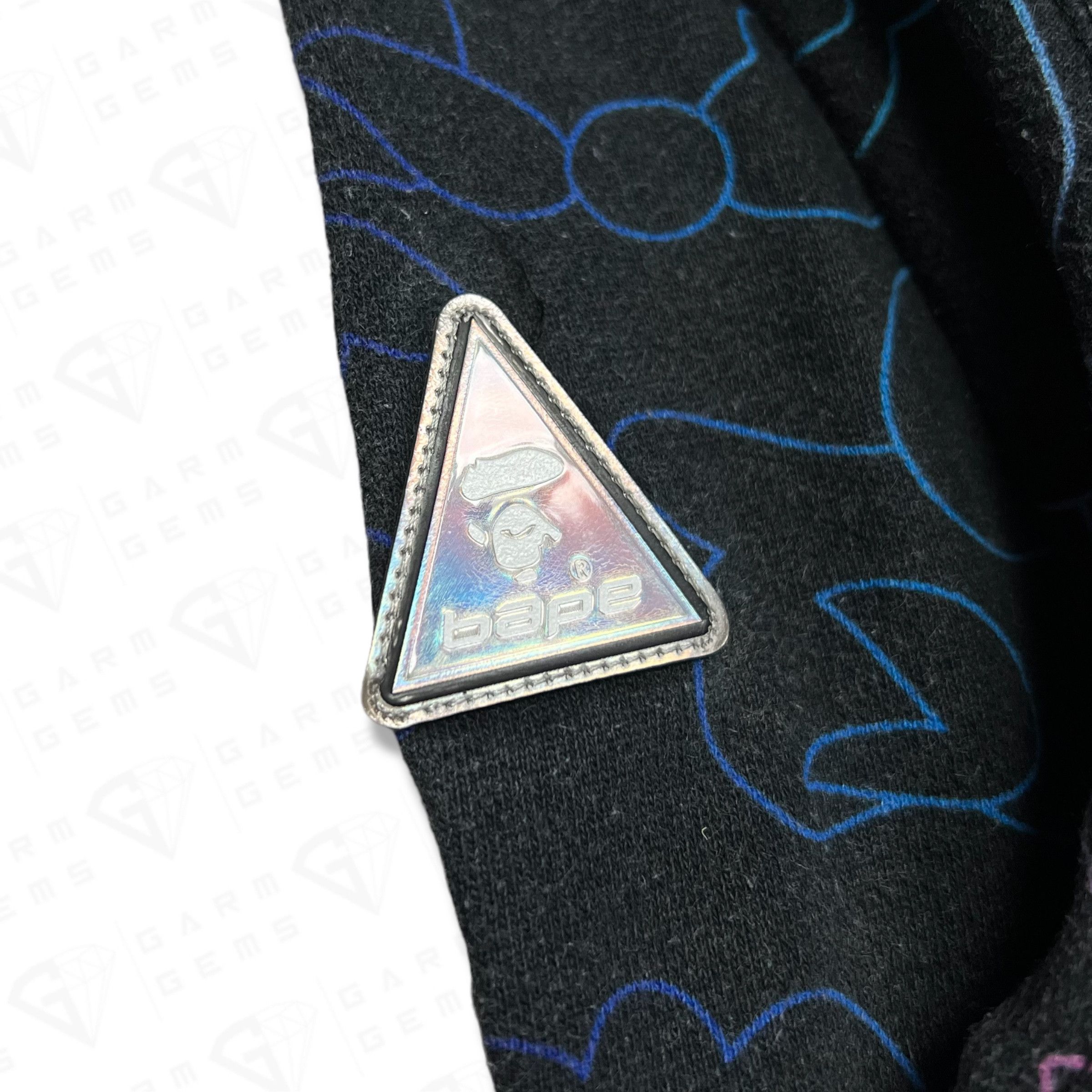 Bape A Bathing Ape Rainbow Stencil Reflective Logo Sweatshirt Size US L / EU 52-54 / 3 - 4 Thumbnail