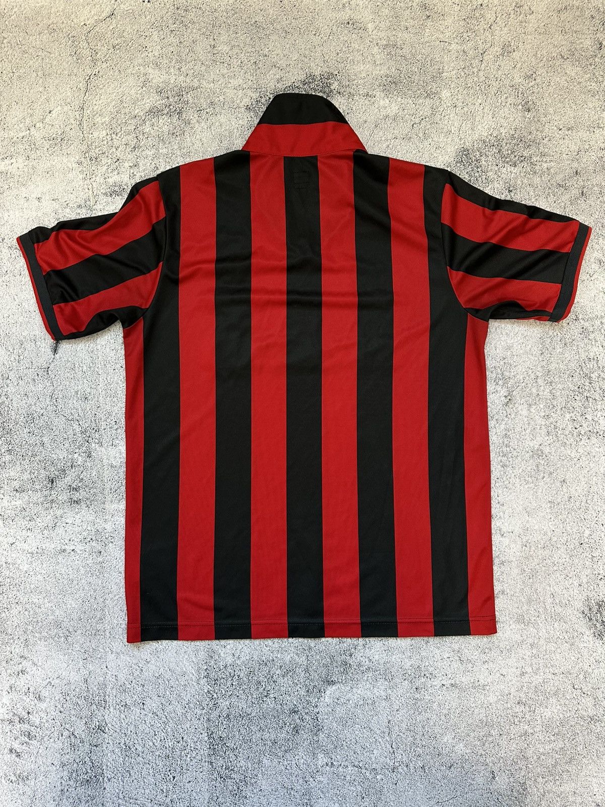 Vintage Vintage Milan 1990-1991 Adidas Jersey UEFA Super Cup Size US M / EU 48-50 / 2 - 10 Thumbnail