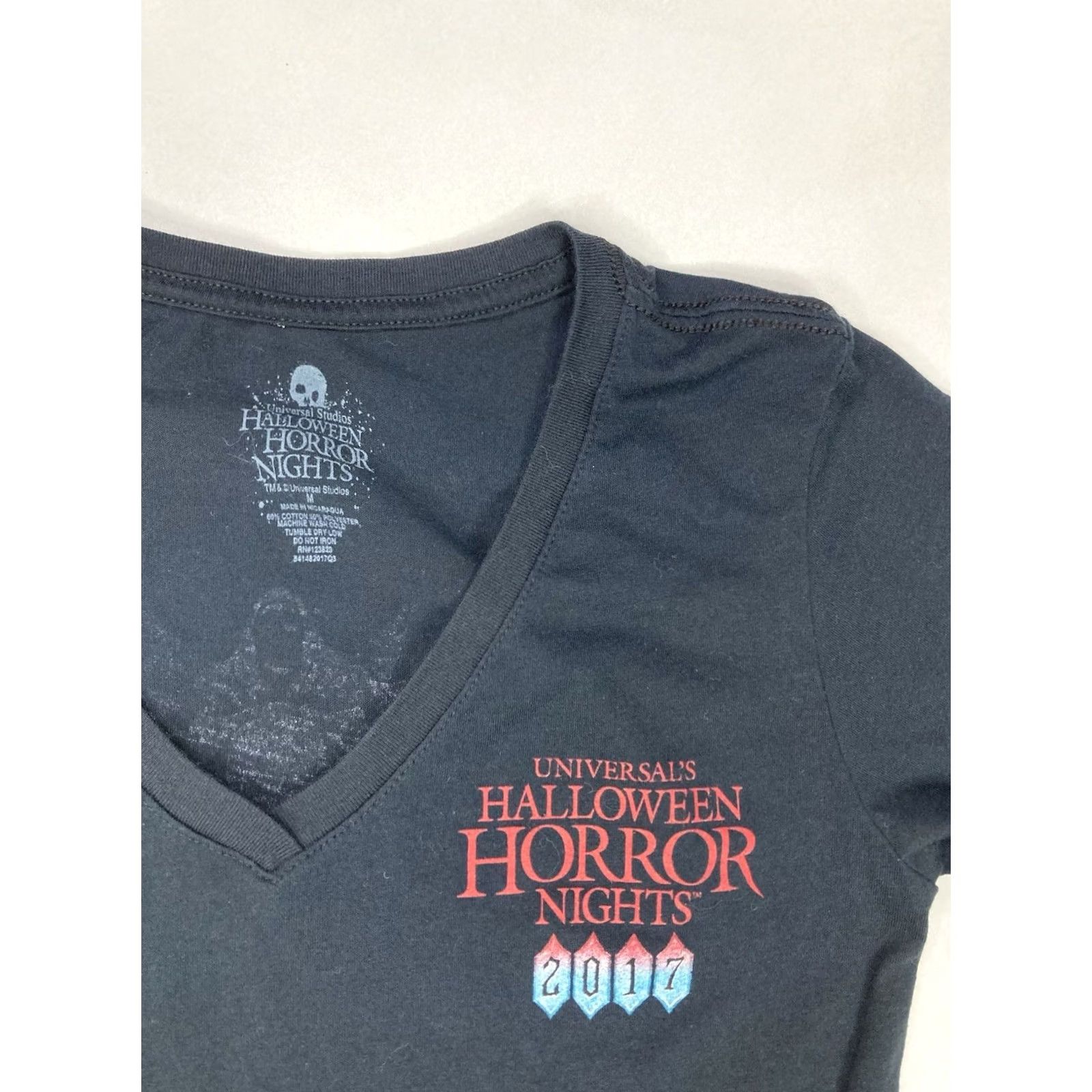 Vintage VINTAGE Universal Studios Halloween Horror Nights 2017 Graphic T-Shirt Women XS Size XS / US 0-2 / IT 36-38 - 4 Thumbnail