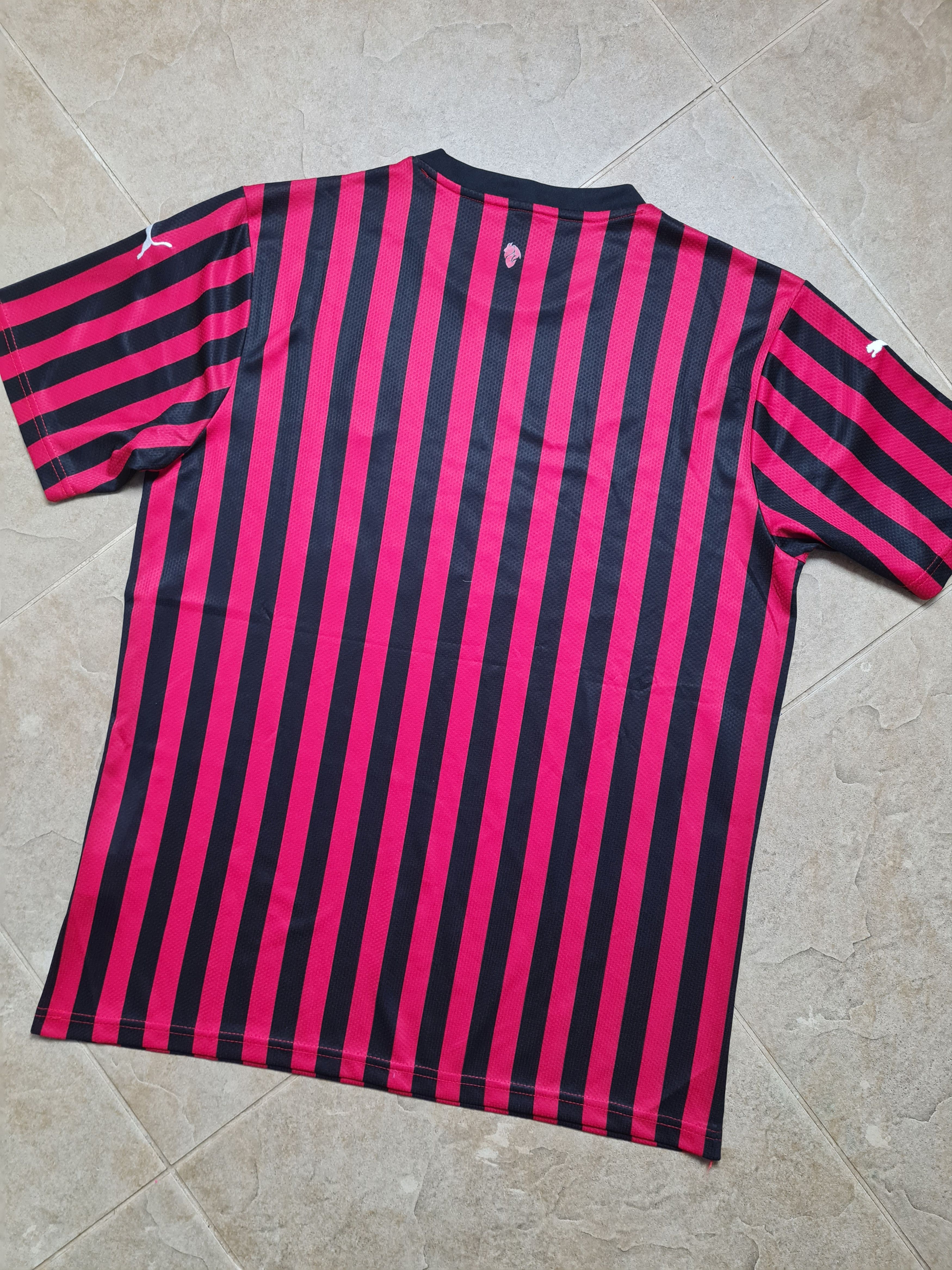 Puma MILAN 2019-2020 HOME FOOTBALL SHIRT PUMA 754419-06 Size US XL / EU 56 / 4 - 22 Thumbnail