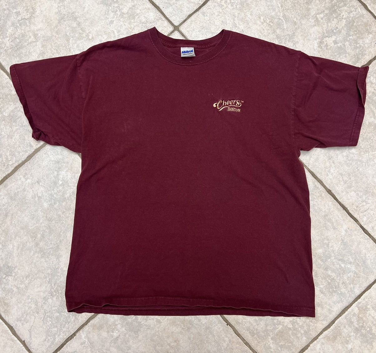 Vintage Cheers Boston Vintage Gildan Tee Size US XL / EU 56 / 4 - 1 Thumbnail