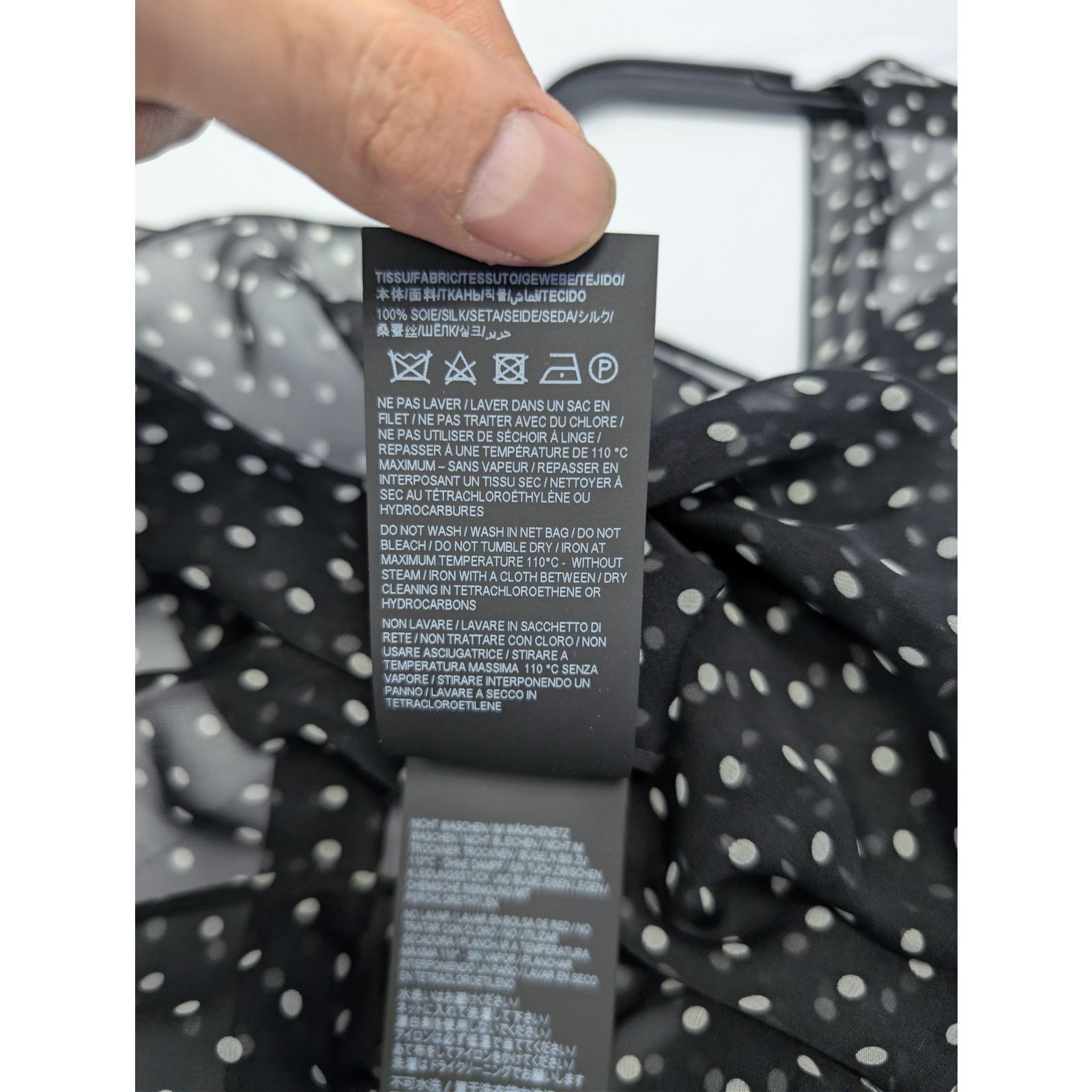 Saint Laurent Paris o1rshd1 Tank Tops / Moussseline Petit Pois in Noir Size US M / EU 48-50 / 2 - 16 Thumbnail