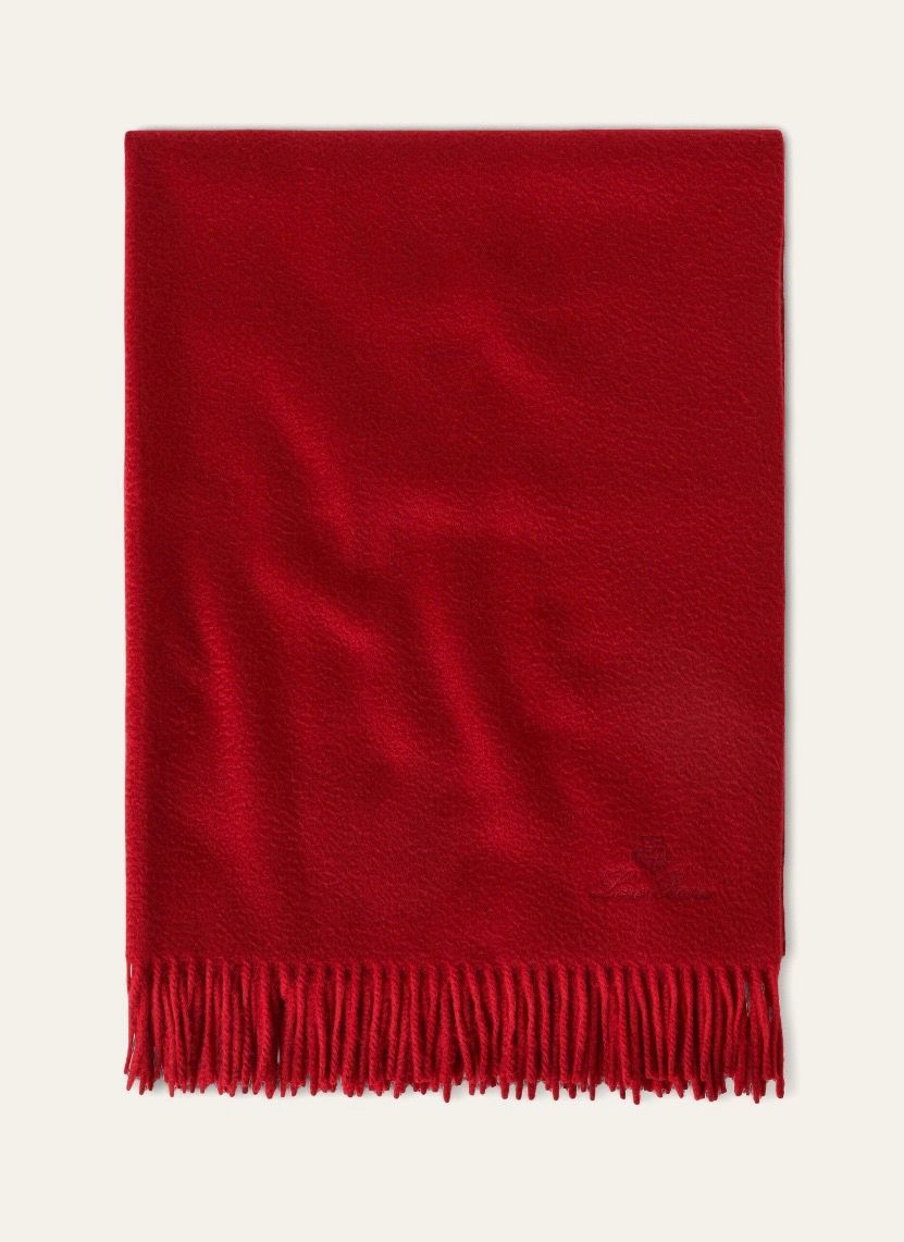 Loro Piana o1srvl11e0325 FAO3765 Size: OS / Scarf in red Size ONE SIZE - 1 Thumbnail