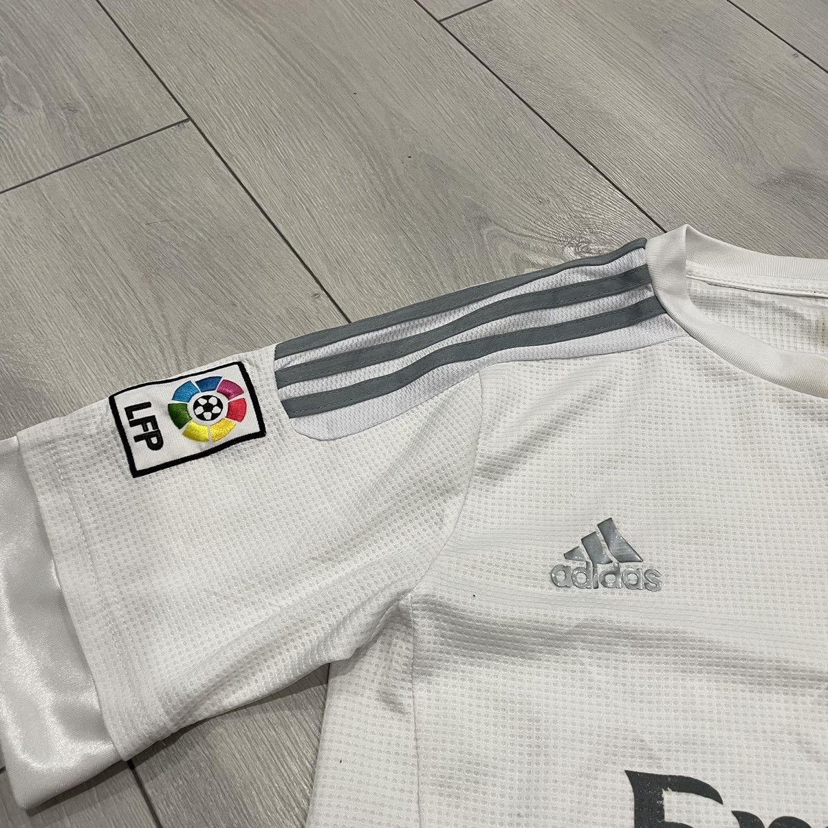 Other Ronaldo 7 REAL MADRID ADIDAS JERSEY TEE SHIRT fifa 2014 Size US M / EU 48-50 / 2 - 7 Thumbnail