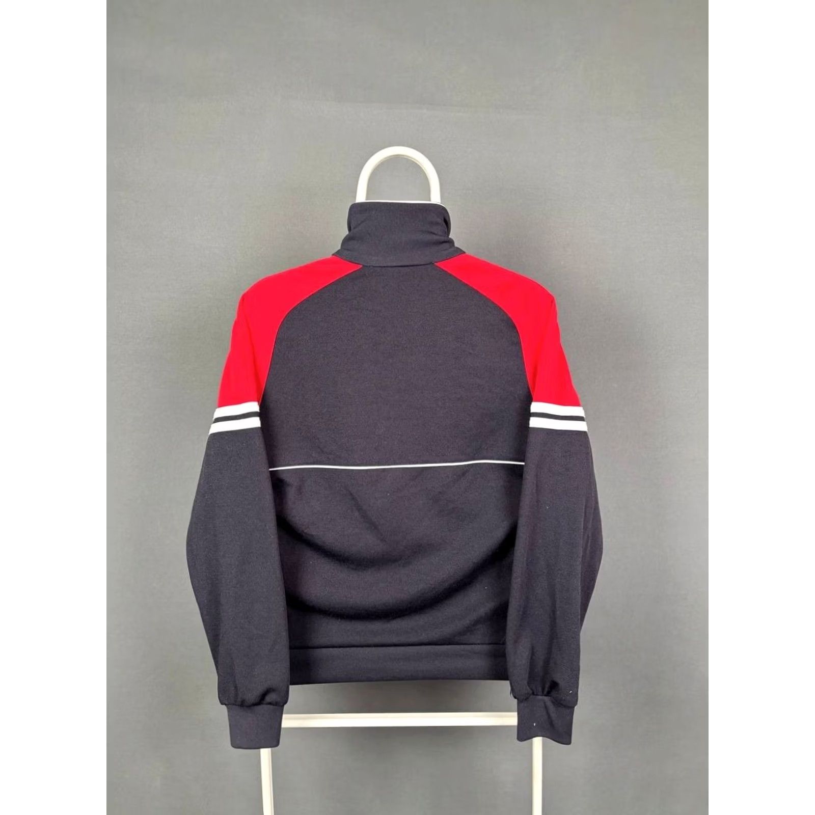 Sergio Tacchini Sergio Tacchini Top Mens M Black Star Track Size Long Sleeve Full Zipper Sport Size US M / EU 48-50 / 2 - 2 Thumbnail