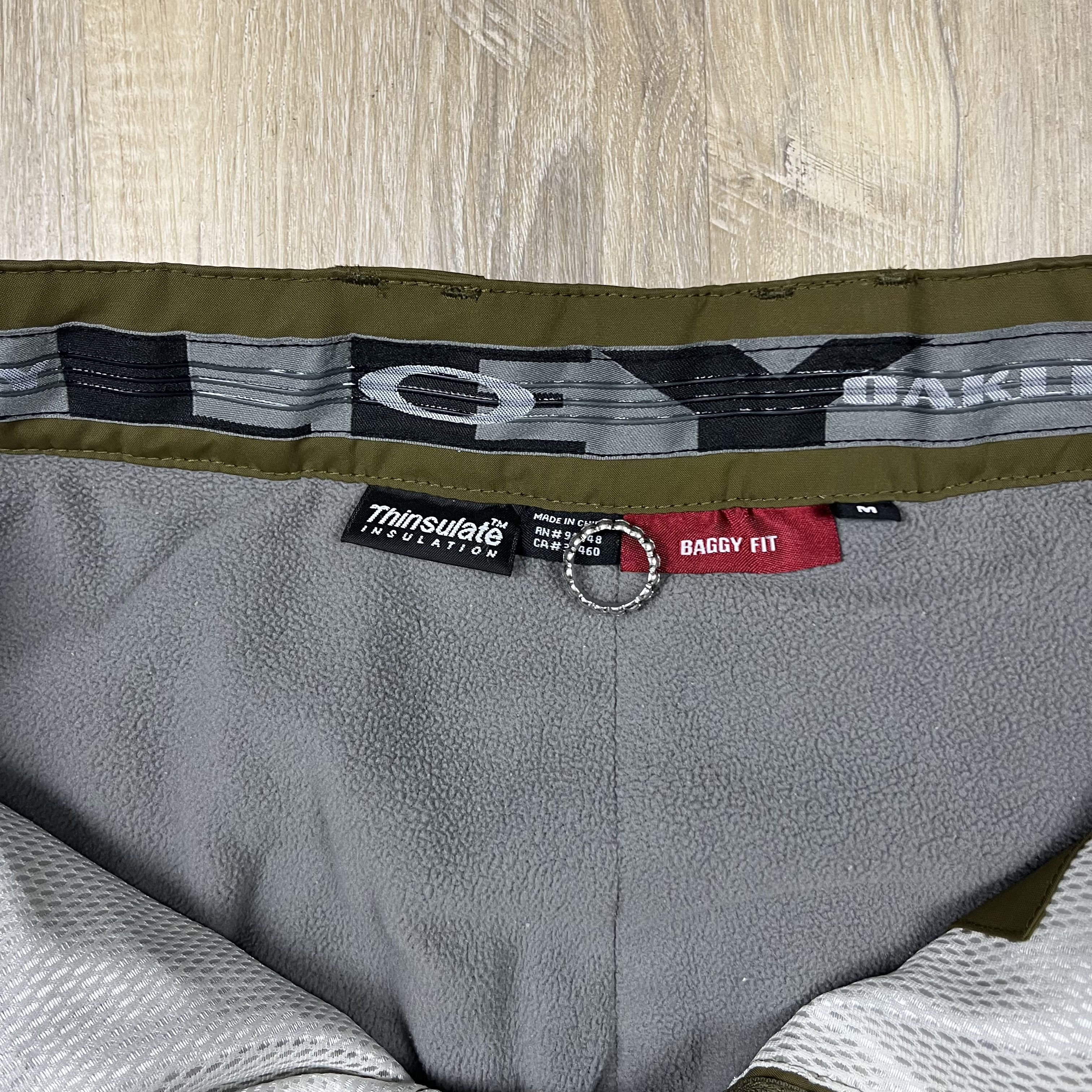 Oakley Y2K Oakley Snow Pants Olive Green Baggy Size Medium 34x30 Size US 34 / EU 50 - 9 Thumbnail
