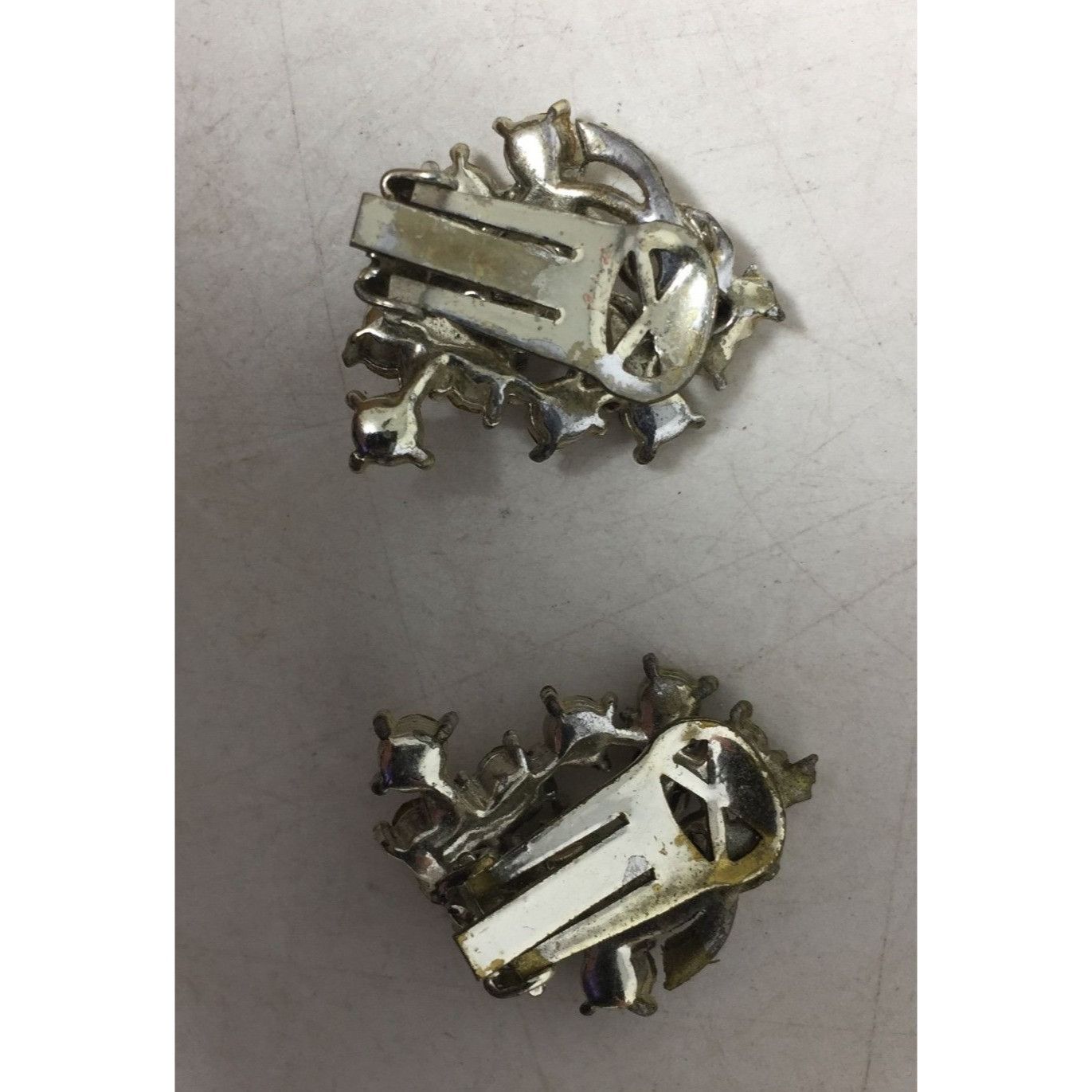 Other Women's Vintage Silver Tone Clip On Earrings with Rhinestone Size ONE SIZE - 3 Thumbnail