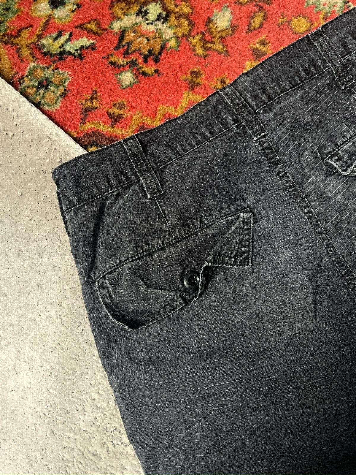 Carhartt Carhartt washed cargo pants baggy fit streetwear style Size US 31 - 11 Thumbnail