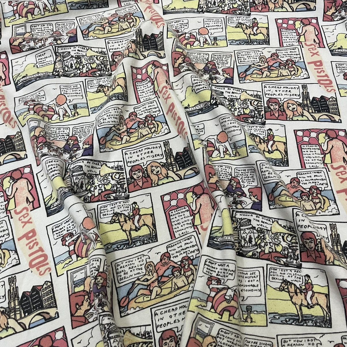 Band Tees × Uniqlo Uniqlo x Sex Pistols Comic Strip Tee 2016 | Collectible Size US L / EU 52-54 / 3 - 6 Thumbnail