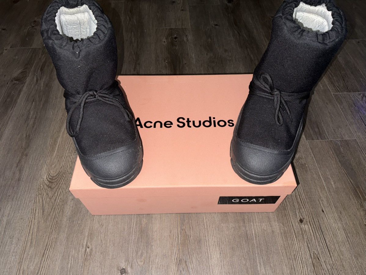 Acne Studios Acne Studios Telde Rubber-Trimmed Shell Snow Boots (Black) Size US 11 / EU 44 - 1 Thumbnail