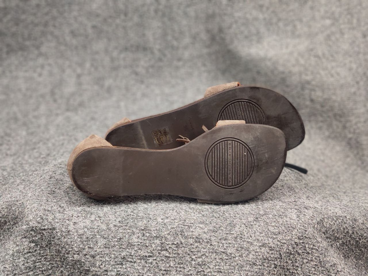 Chip & Pepper Chie Mihara Premium leather sandals without heels Shoes Size US 8.5 / IT 38.5 - 13 Thumbnail