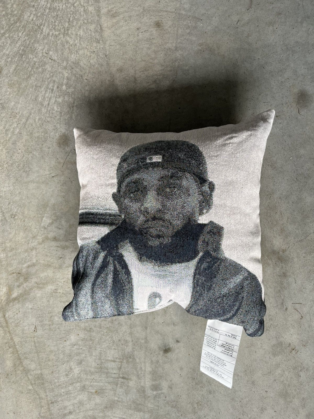 Vintage Kendrick Lamar GNX pillow Size ONE SIZE - 3 Thumbnail