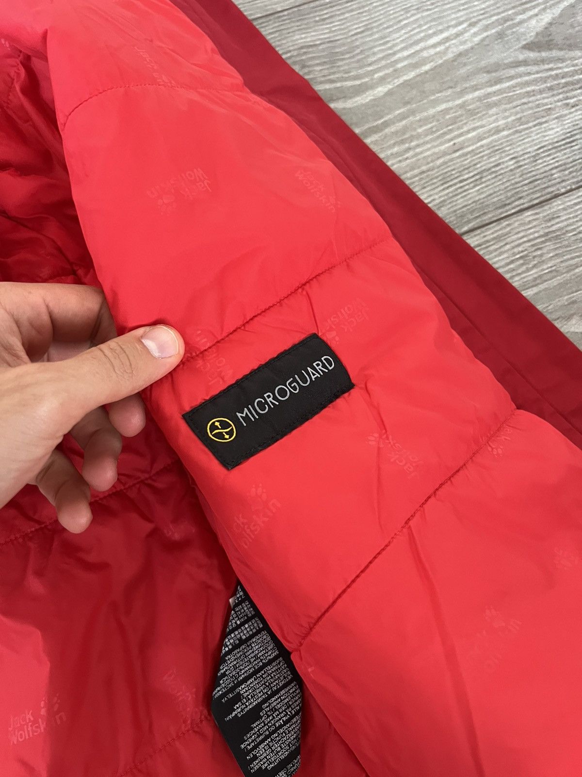 Designer ‼️New Collection Jack Wolfskin Man Regular Microguard Jacket‼️ Size US L / EU 52-54 / 3 - 22 Thumbnail