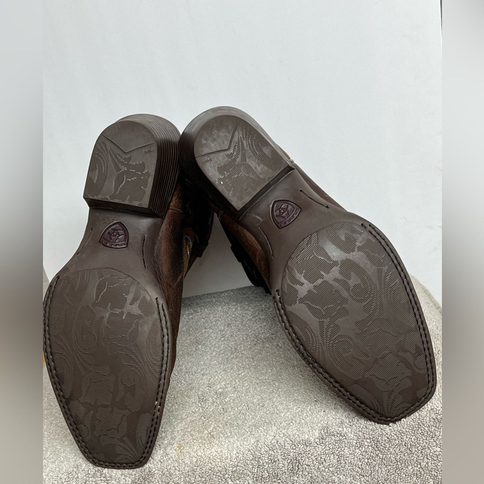 Ariat ARIAT Womens Legend Western Cowboy Boot Size 9.5B Brown NICE Size US 9.5 / IT 39.5 - 8 Thumbnail
