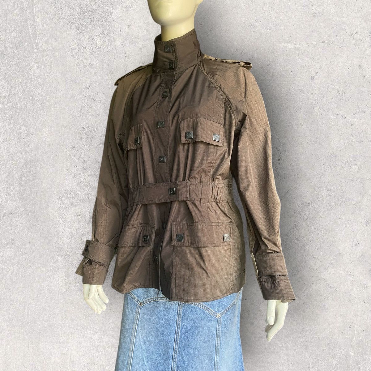 Chanel 2003 Chanel Two Tone Trench Size S / US 4 / IT 40 - 4 Thumbnail
