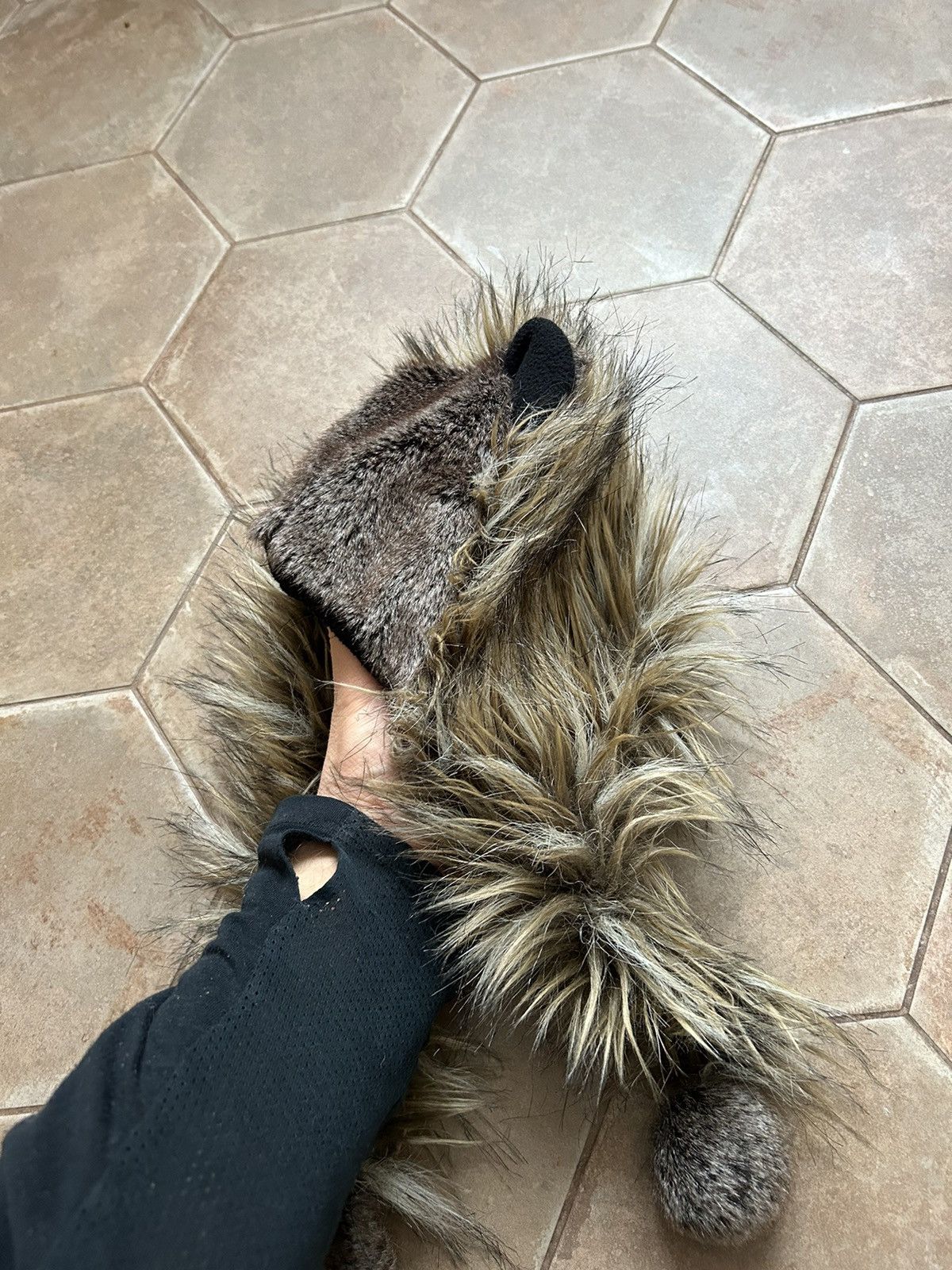 Japanese Brand GRAZY Y2K Faux Fur Fuzzy Beanie Ushanka Trapper Hat Japan Size ONE SIZE - 2 Thumbnail