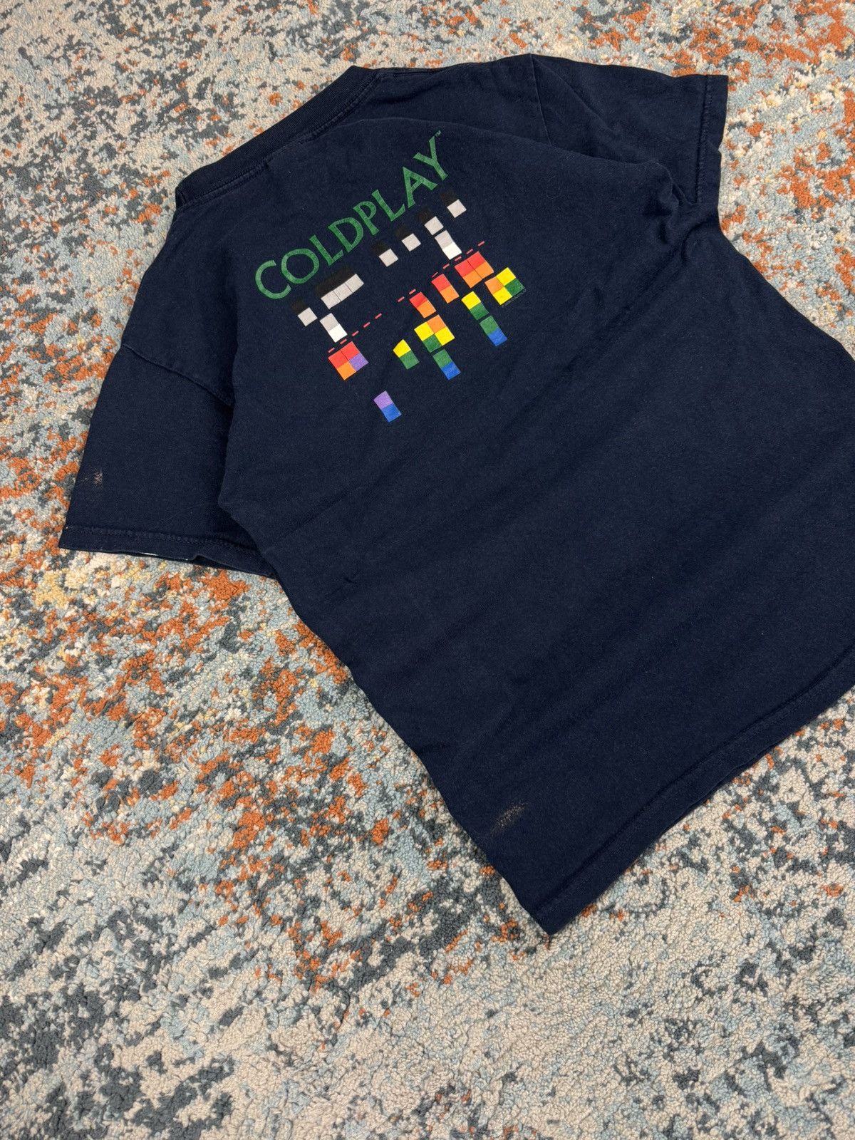Band Tees × Vintage Vintage 90s Coldplay graphic band tee distressed paint fade Size US S / EU 44-46 / 1 - 4 Thumbnail