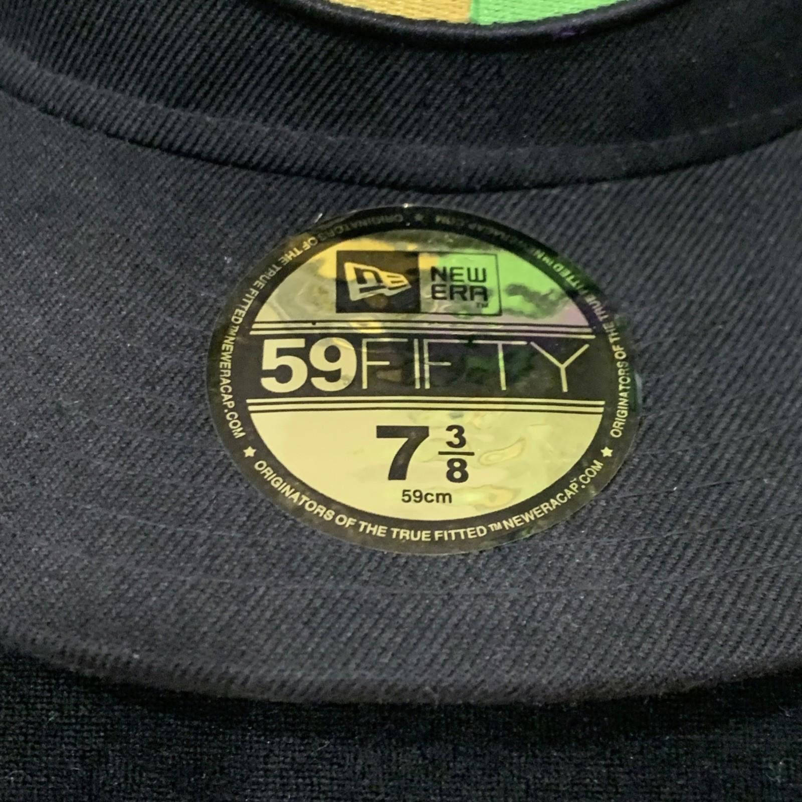 DC Comics Batman Joker Split Logo New Era 59FIFTY Fitted 7 3/8 Limited Size ONE SIZE - 3 Thumbnail