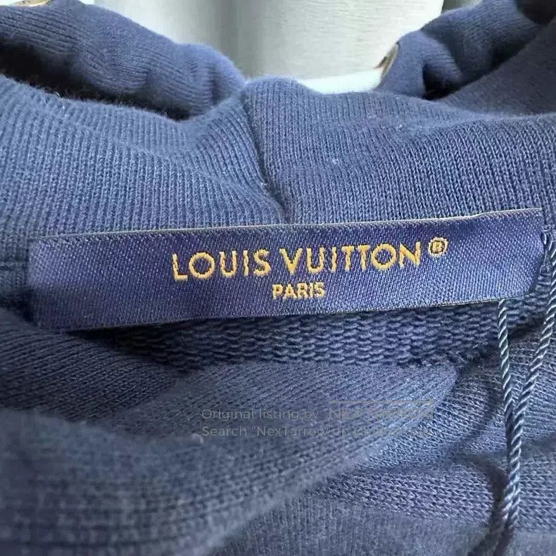Louis Vuitton Louis Vuitton SS24 logo graphic casual drawstring hooded s Size US M / EU 48-50 / 2 - 3 Thumbnail