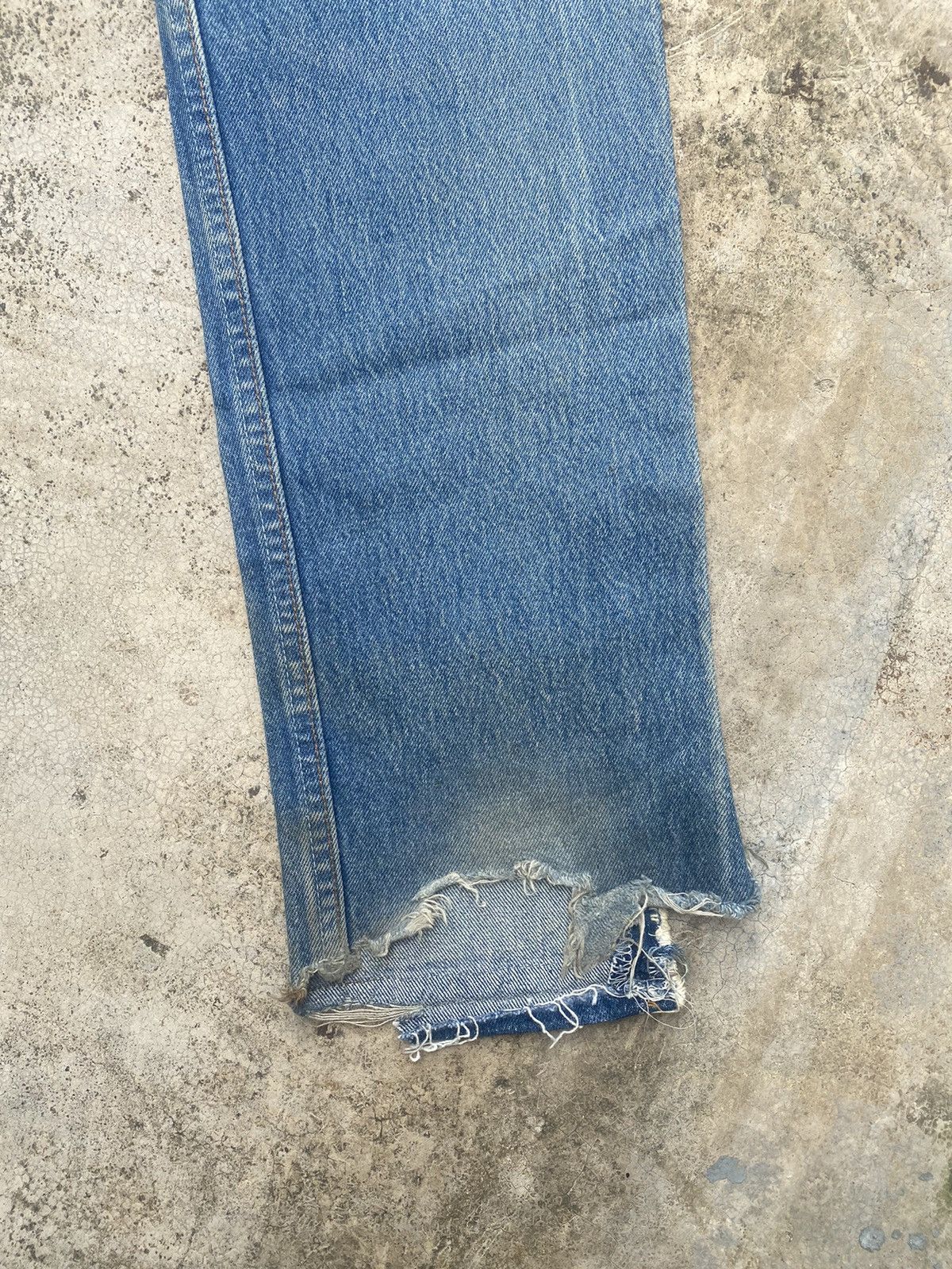 Levi's Vintage Clothing × Vintage Vintage Levis 501xx Distressed Denim Size US 29 - 13 Thumbnail