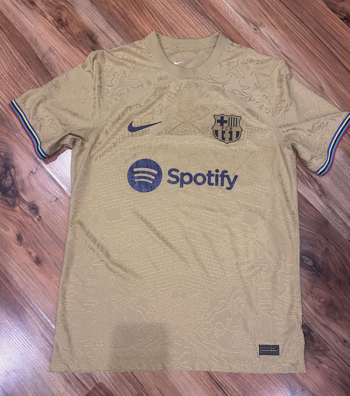 Nike Nike FC Barcelona 2022-23 Away Stadium Jersey - Size M Size US M / EU 48-50 / 2 - 1 Thumbnail