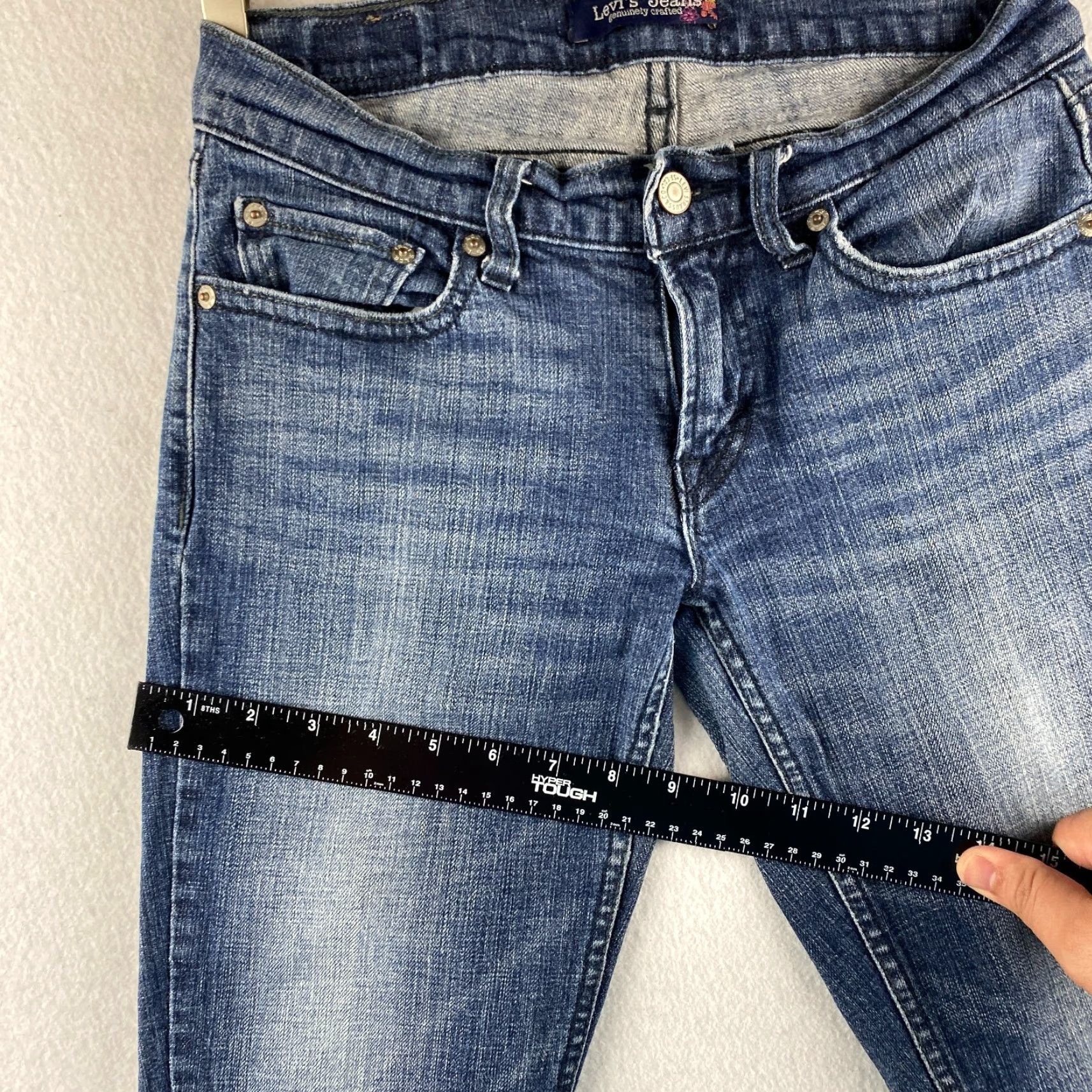 Levi's Levi's Jeans Womens 7 Blue Stretch Skinny Distressed Denim Dark Wash Casual Size 28" / US 6 / IT 42 - 7 Thumbnail