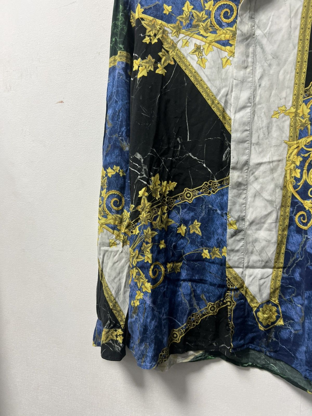 Versace Versace Silk Shirt Size US M / EU 48-50 / 2 - 2 Thumbnail