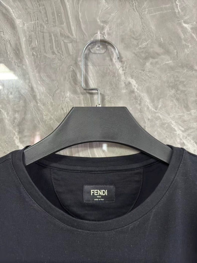Fendi Fendi Black Short Sleeve TShirt Size US M / EU 48-50 / 2 - 3 Thumbnail