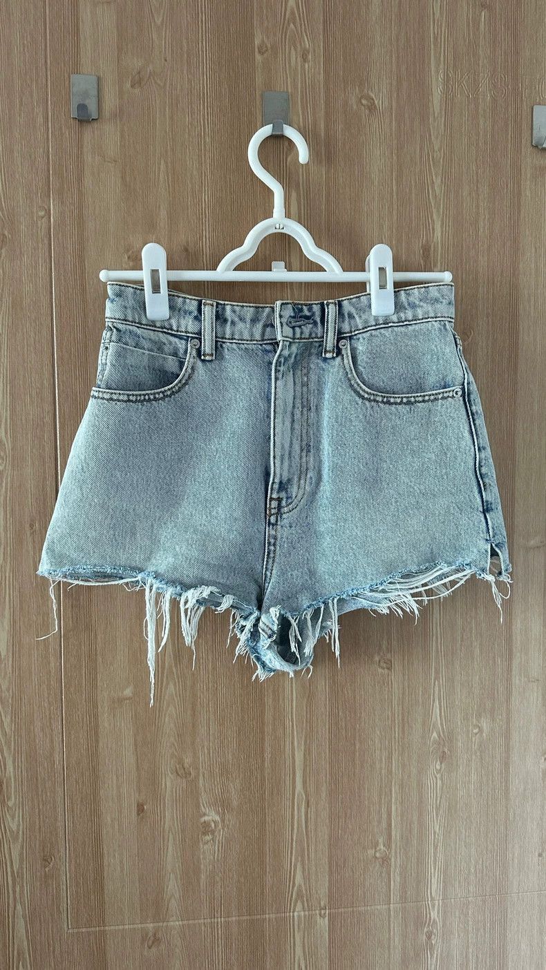Alexander Wang Alexander Wang High-Waist Denim Shorts- Size 26" / US 2 / IT 38 - 1 Thumbnail
