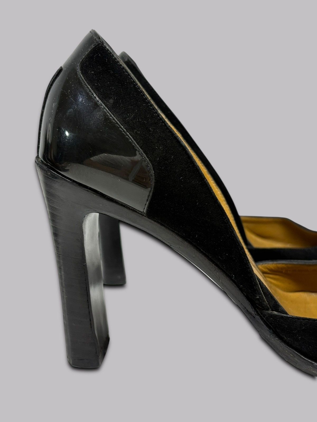Gucci Vintage Gucci Tom Ford 2000s Rare D’Orsay Block Heel Suede Size US 9 / IT 39 - 5 Thumbnail