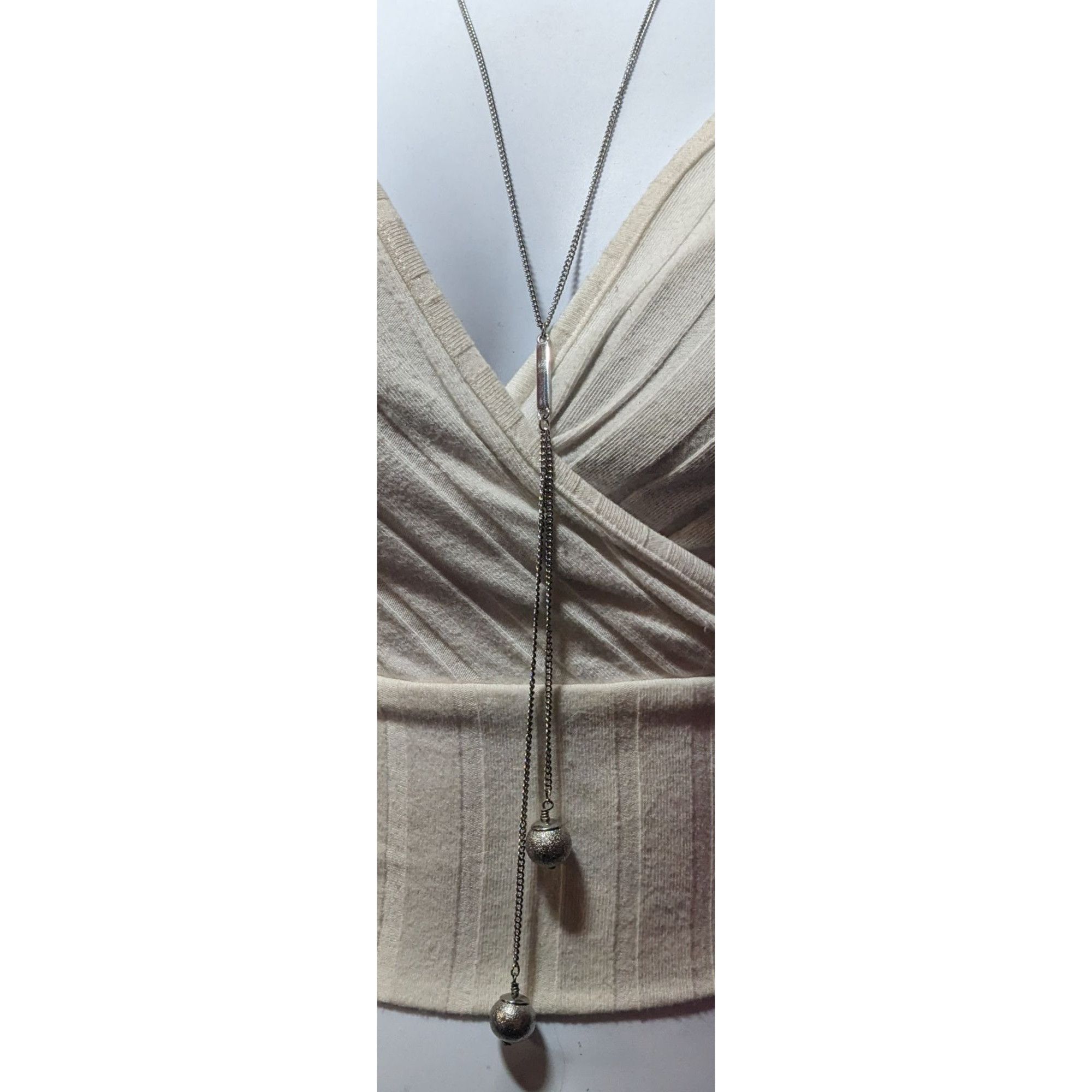 Express Express Y2K Silver Tone Metallic Ball Drop Necklace Size ONE SIZE - 4 Thumbnail