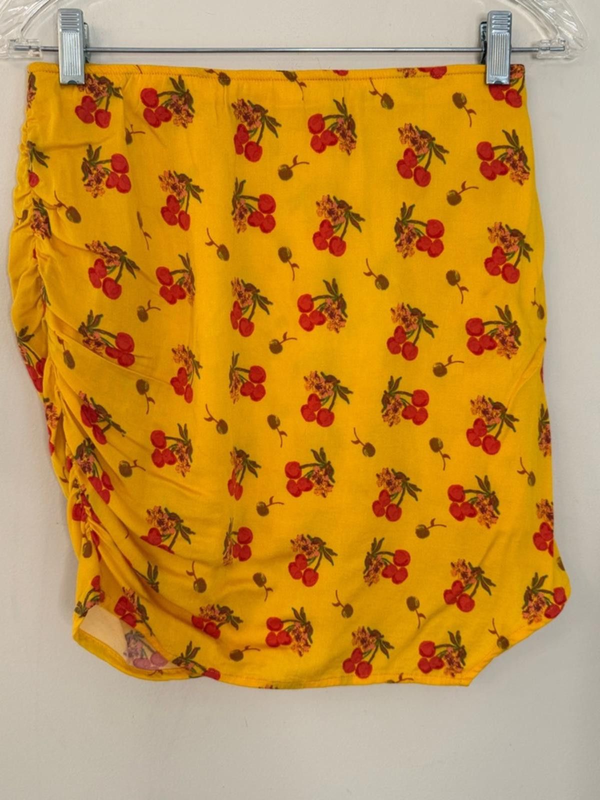Other Cherry novelty print swimwear coverup mini skirt SZ XS/SM Size ONE SIZE - 3 Thumbnail
