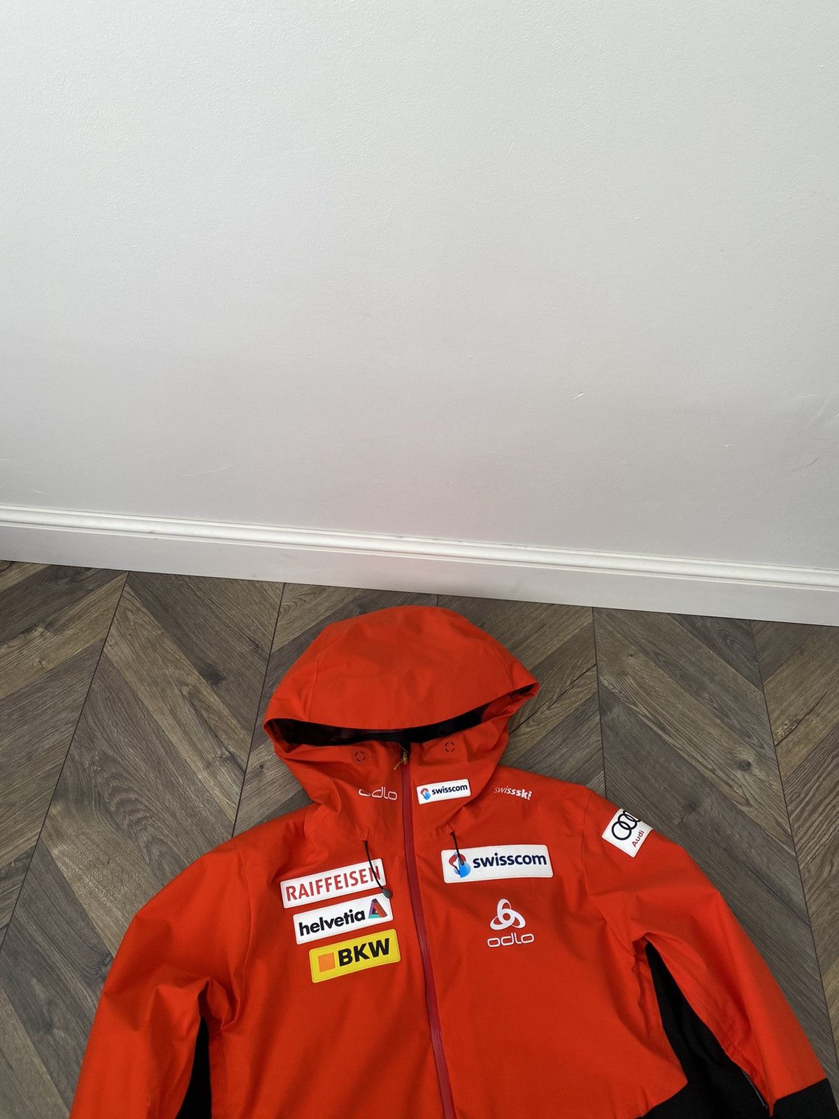 Odlo × Vintage Vintage Odlo Swiss Ski Team red Jacket Size US L / EU 52-54 / 3 - 5 Thumbnail