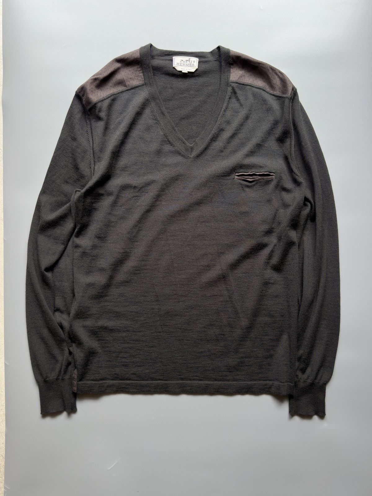 Hermes Hermes v neck sweater Size US L / EU 52-54 / 3 - 1 Thumbnail