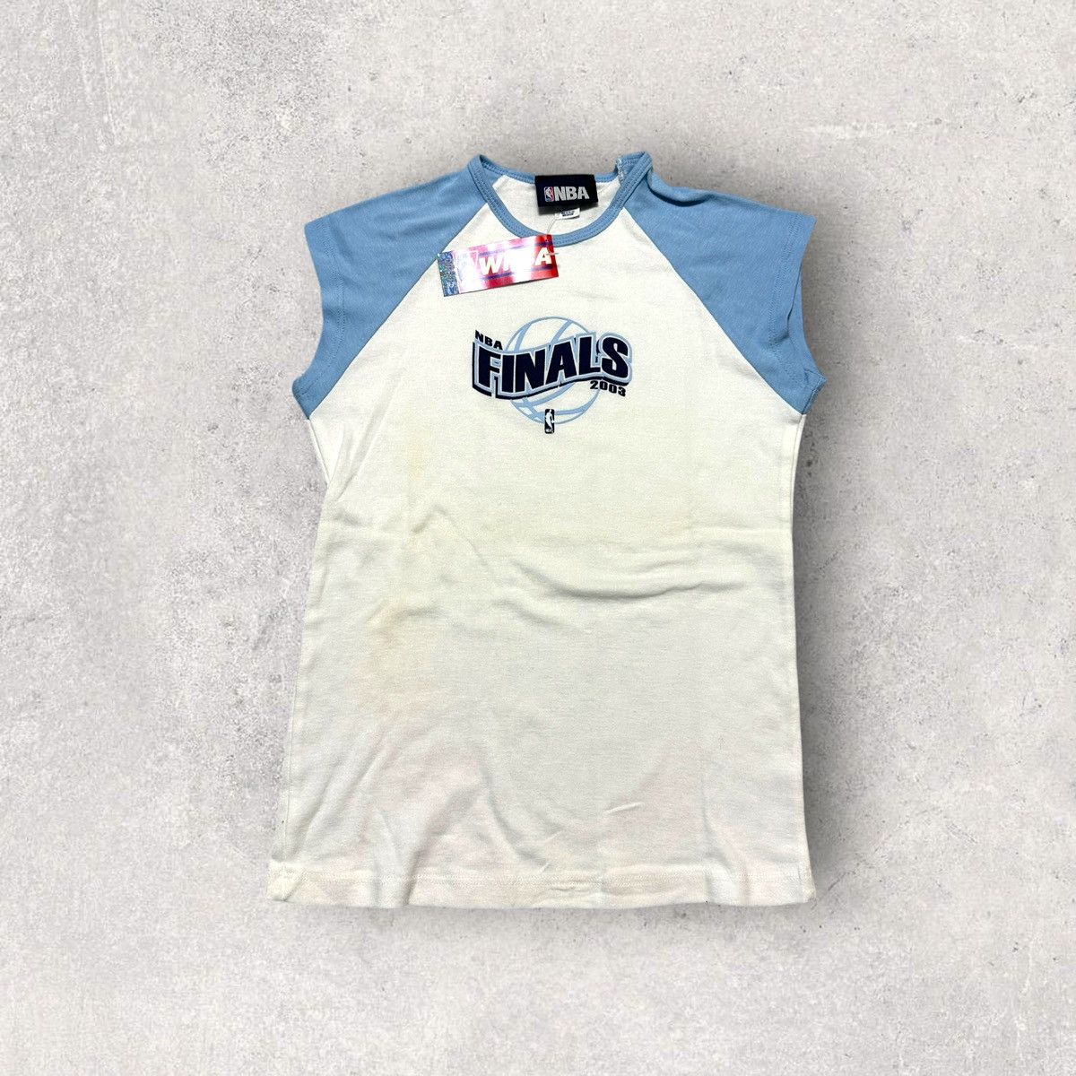 NBA × Vintage Vintage 2003 NBA Finals baby tee Size M / US 6-8 / IT 42-44 - 1 Thumbnail