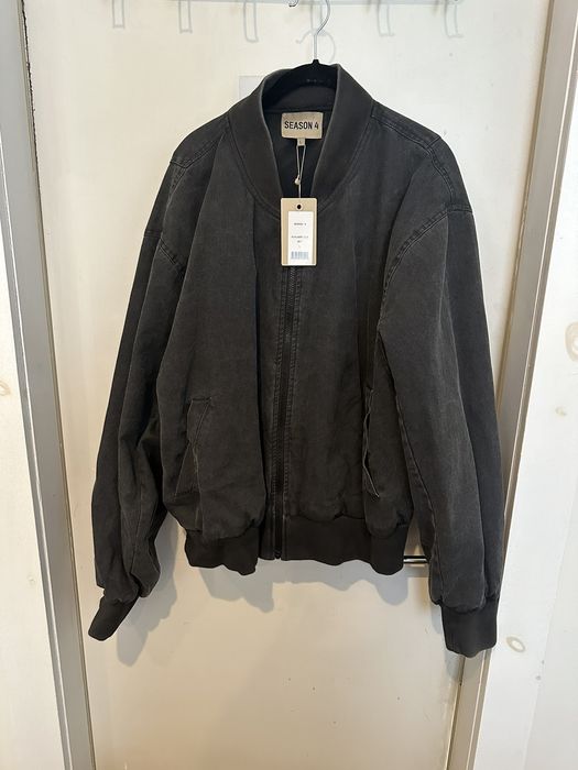 Yeezy season 4 bomber on sale jacket