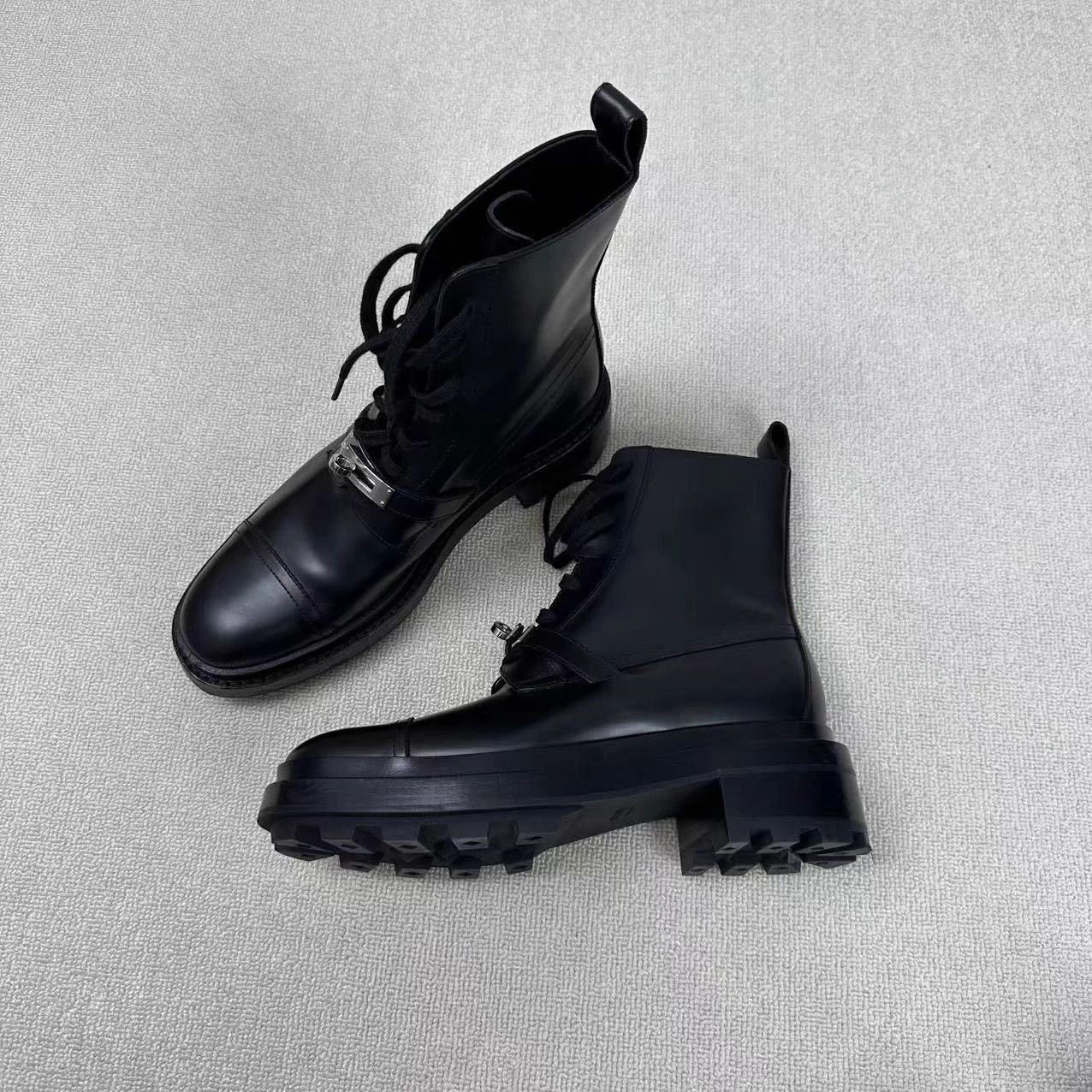 Hermes Hermes Kelly buckle black Martin boots 38 Near New Size US 7 / IT 37 - 1 Thumbnail