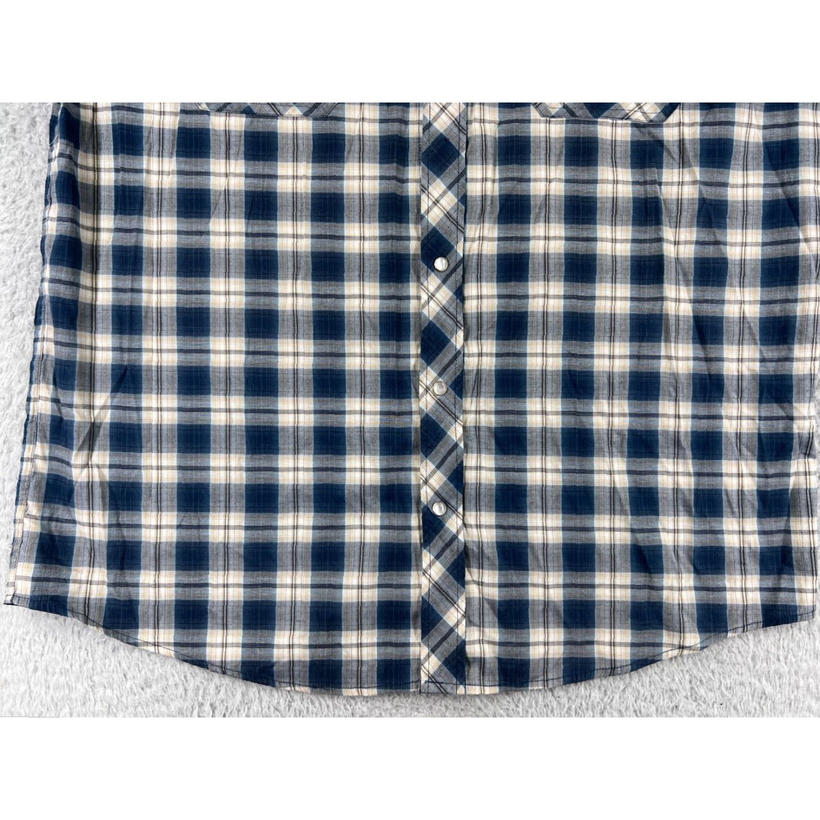 Wrangler Wrangler Shirt Men XL Blue Plaid Western Pearl Snap Button-Up Cowboy Western Shirt Men XL Blue Plaid Size US XL / EU 56 / 4 - 6 Thumbnail